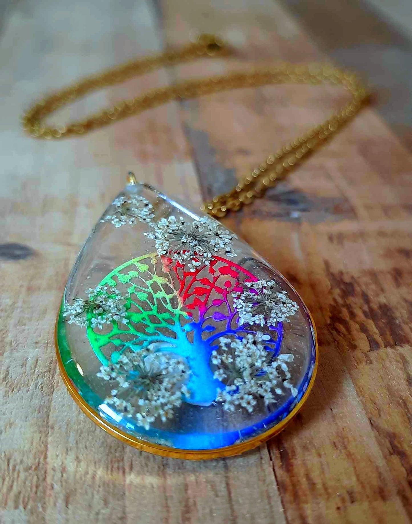 Collier, Arbre de vie, Fleur de carotte