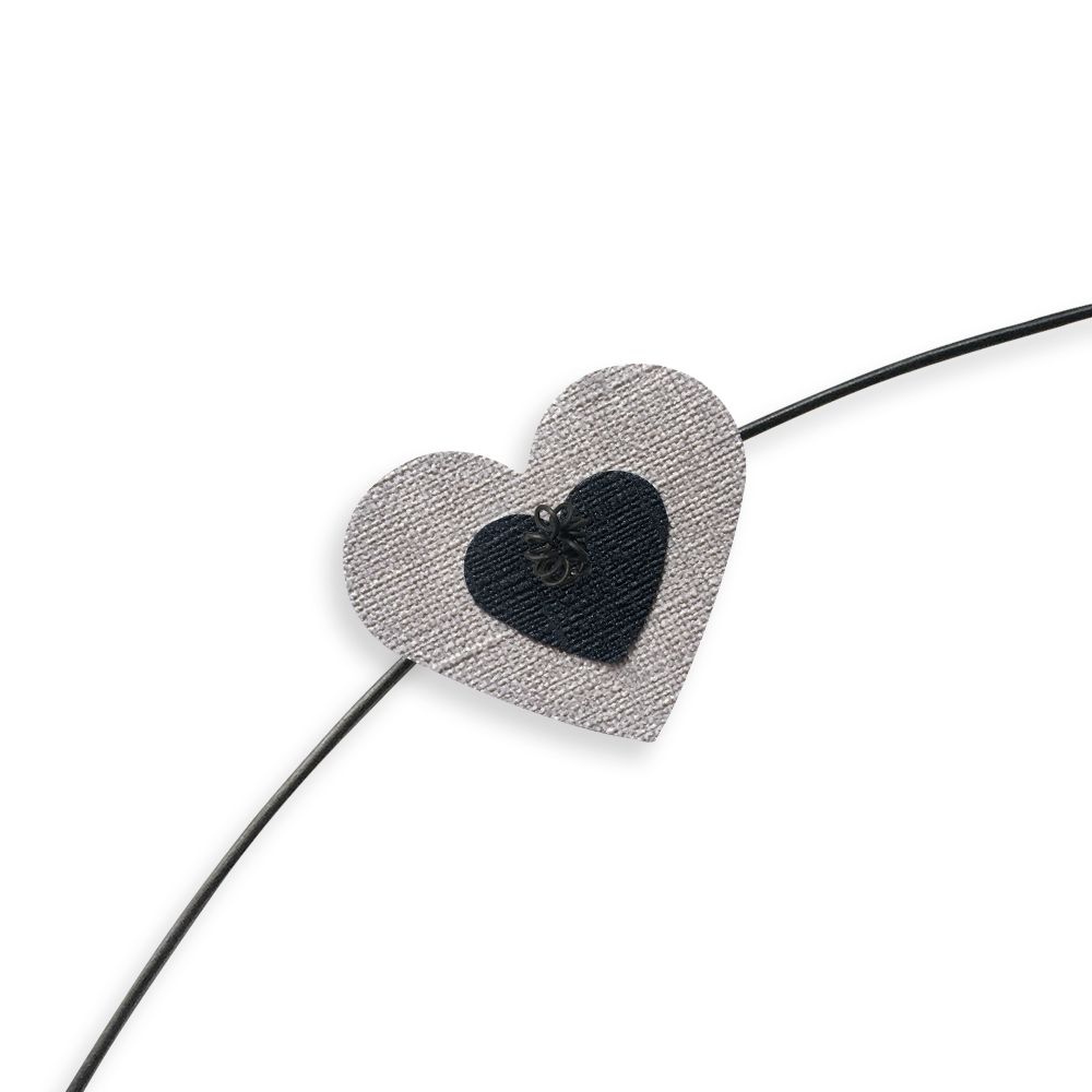 Prénom Lola en fil de fer - Coeur noir - Bijoux de mur