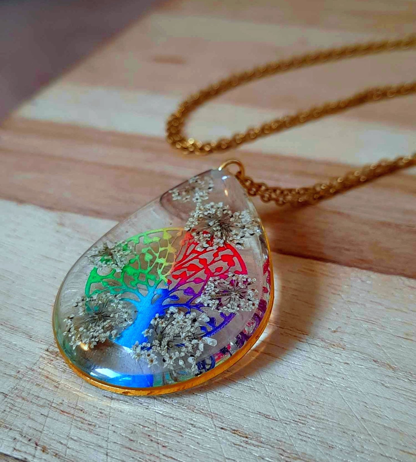 Collier, Arbre de vie, Fleur de carotte
