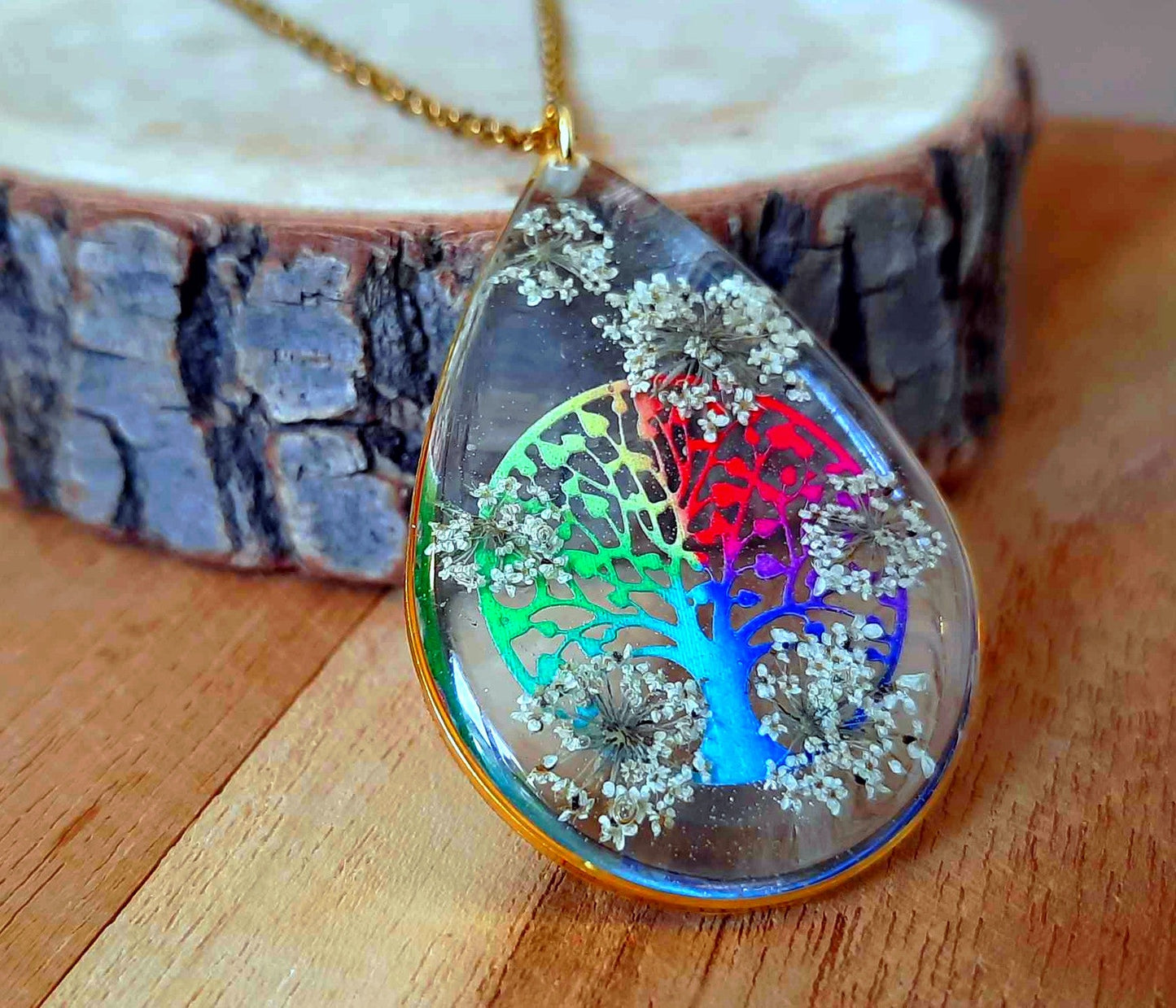 Collier, Arbre de vie, Fleur de carotte