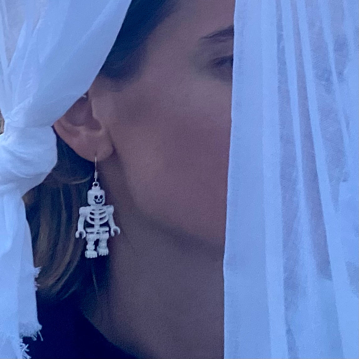 Boucle d'oreille avec un Squelette Lego®