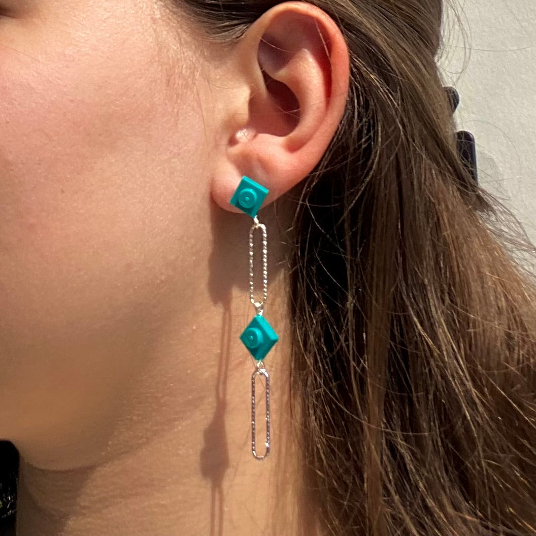 Boucles d'oreilles longues argentées - Les Voltigeuses