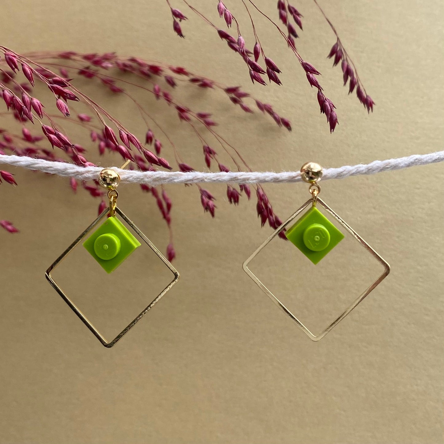 Boucles d'oreilles pendantes - Les Charmeuses