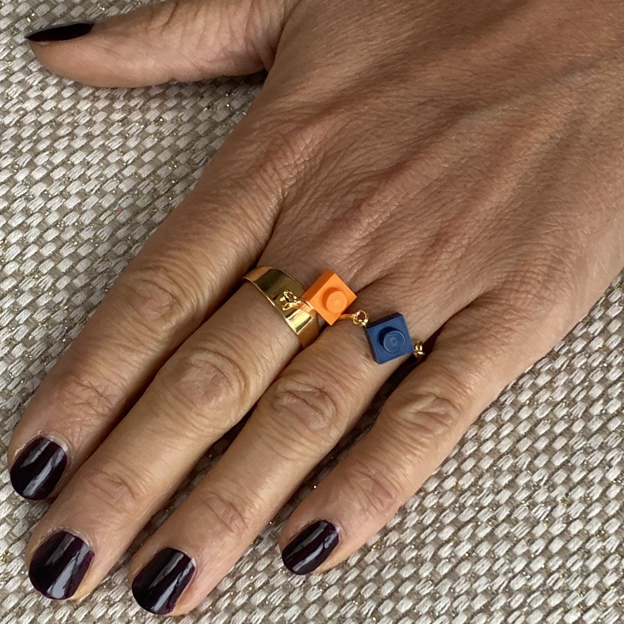 Bague dorée fine - Les Joueuses
