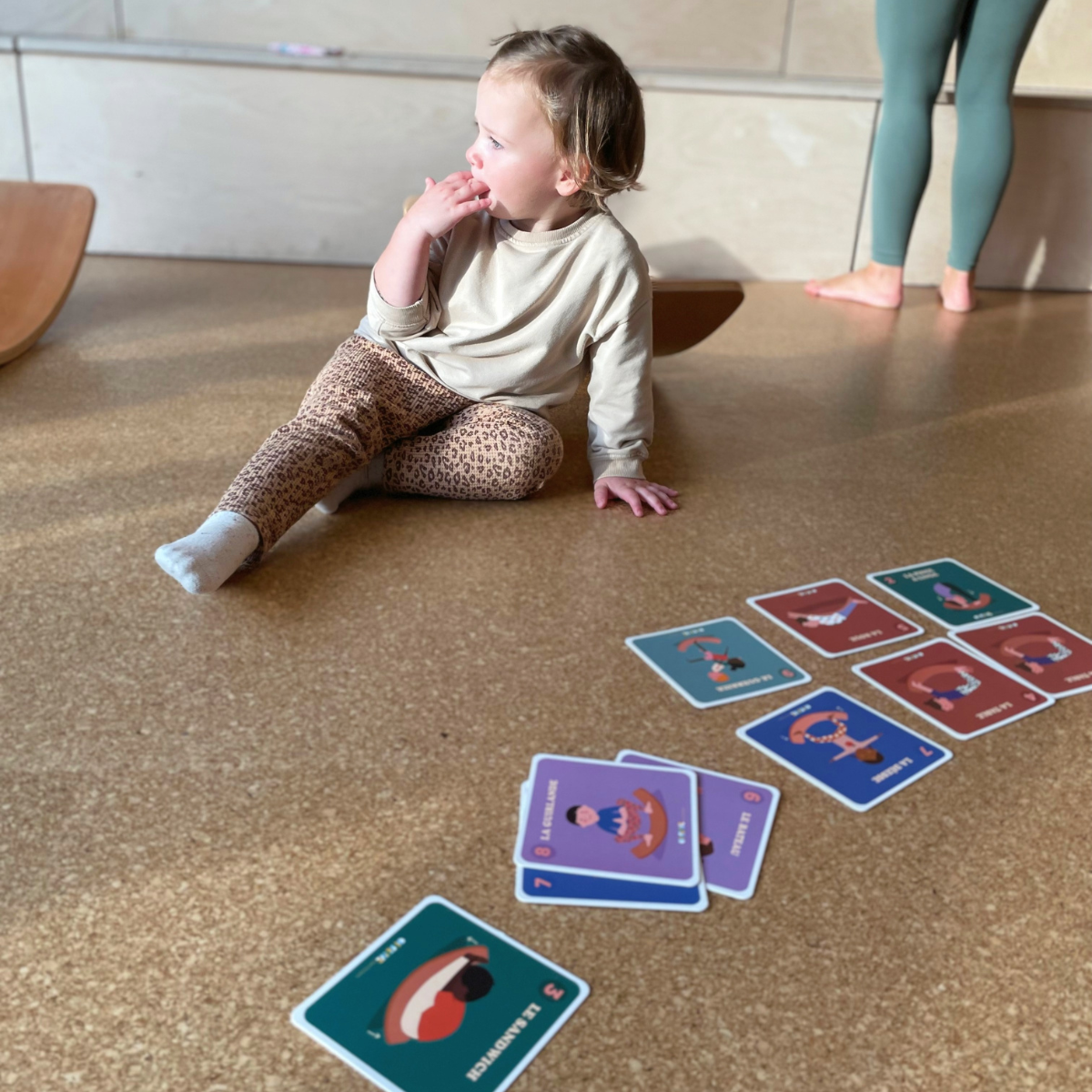 Planche d'équilibre + 10 Cartes de Yoga