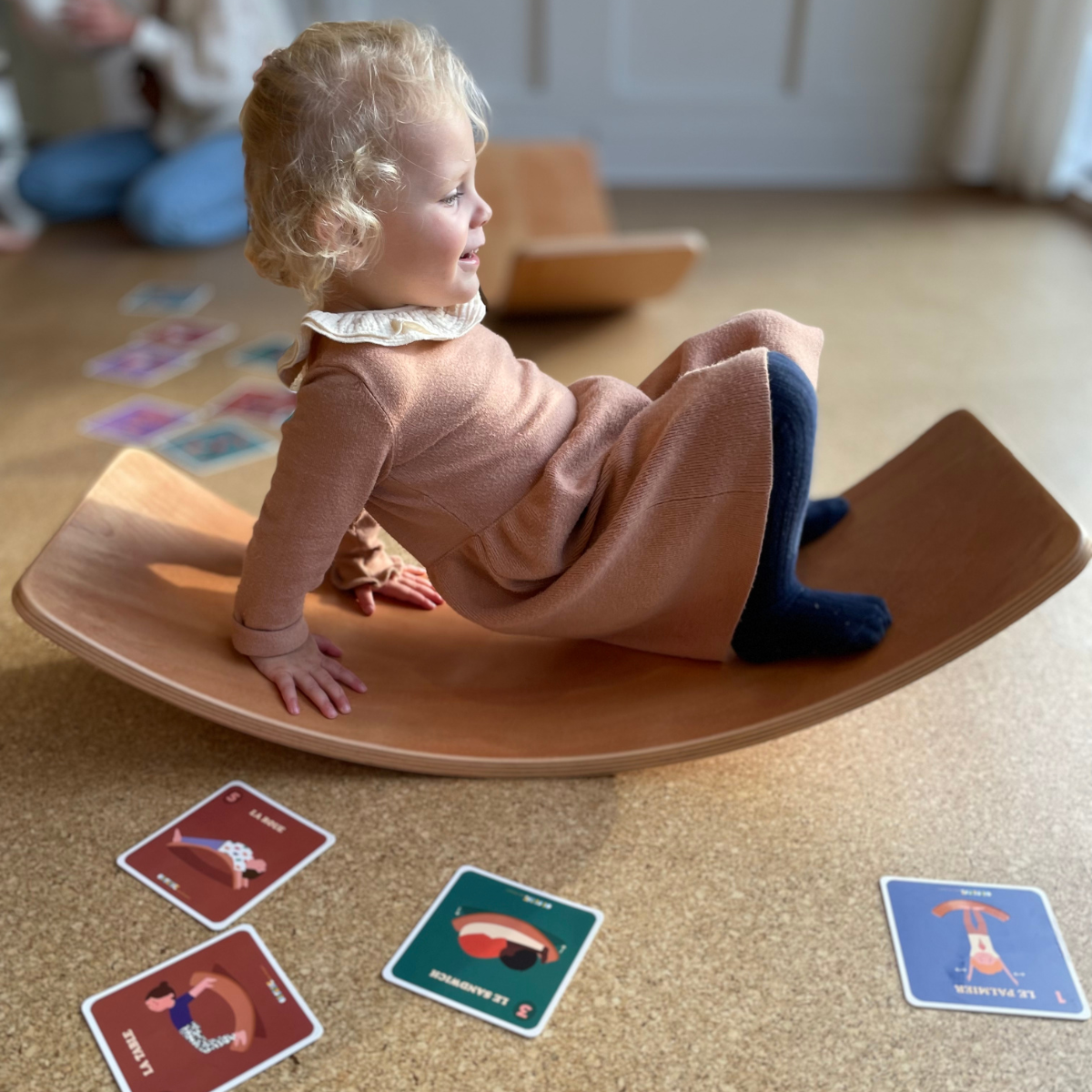 Planche d'équilibre + 10 Cartes de Yoga