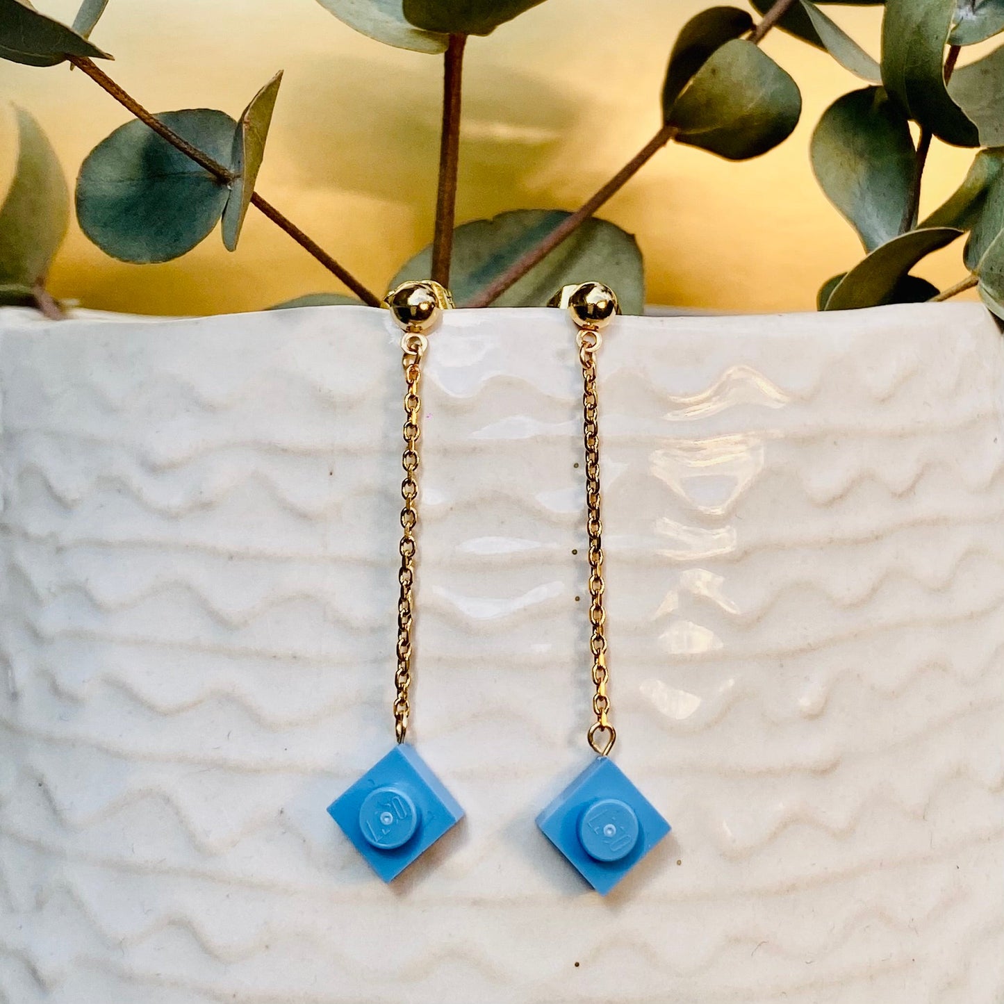 Boucles d'oreilles dorées longues - Les Hypnotiseuses