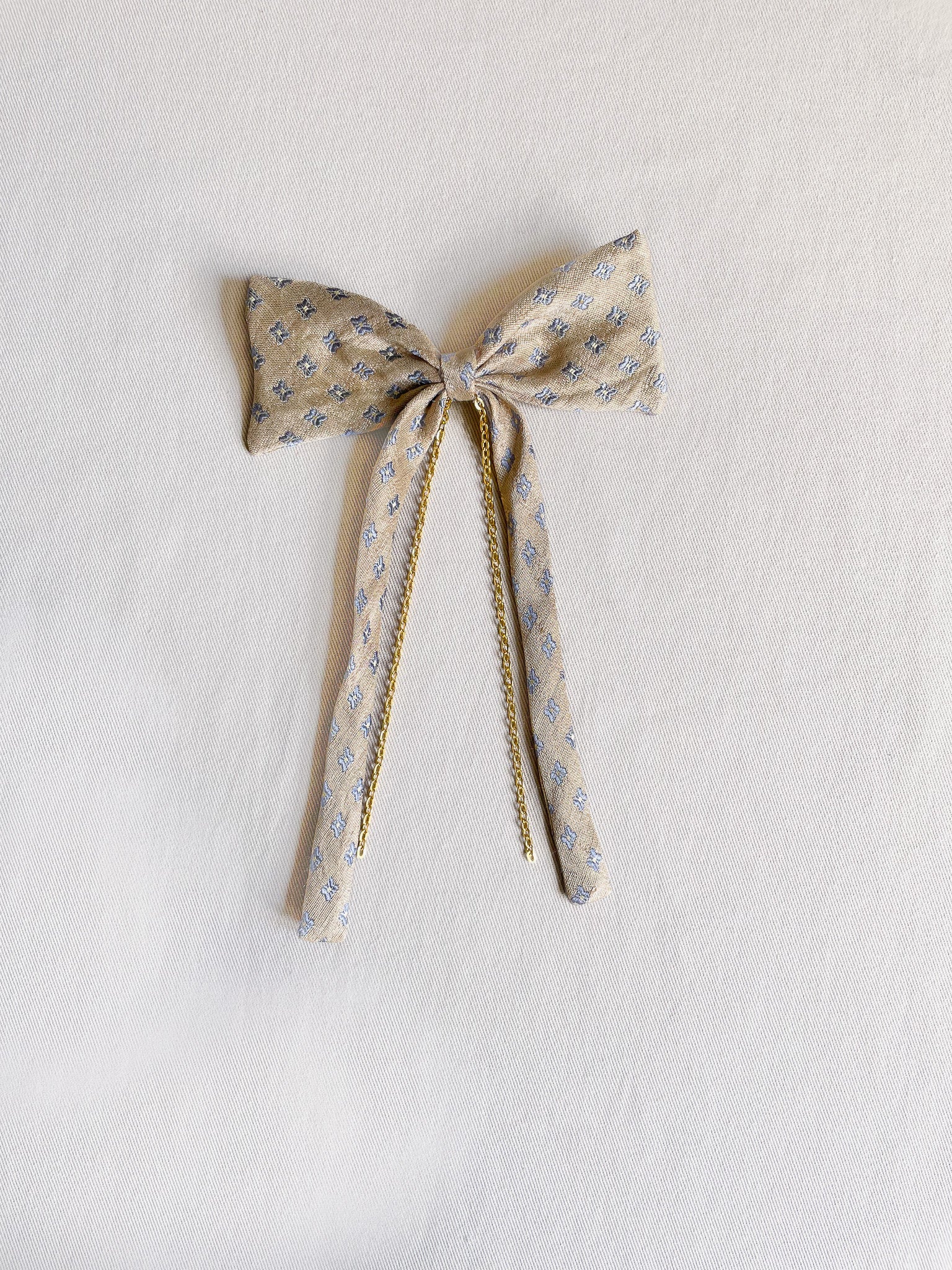 Barrette Nœud Upcyclé 'Bleuet paisible'