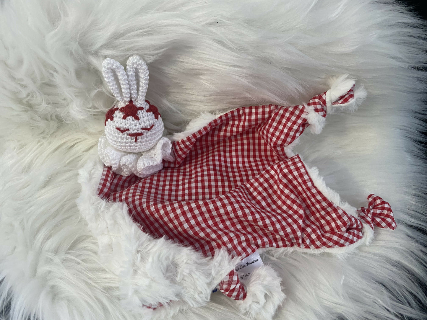 LAPIN VICHY ROUGE ET BLANC
