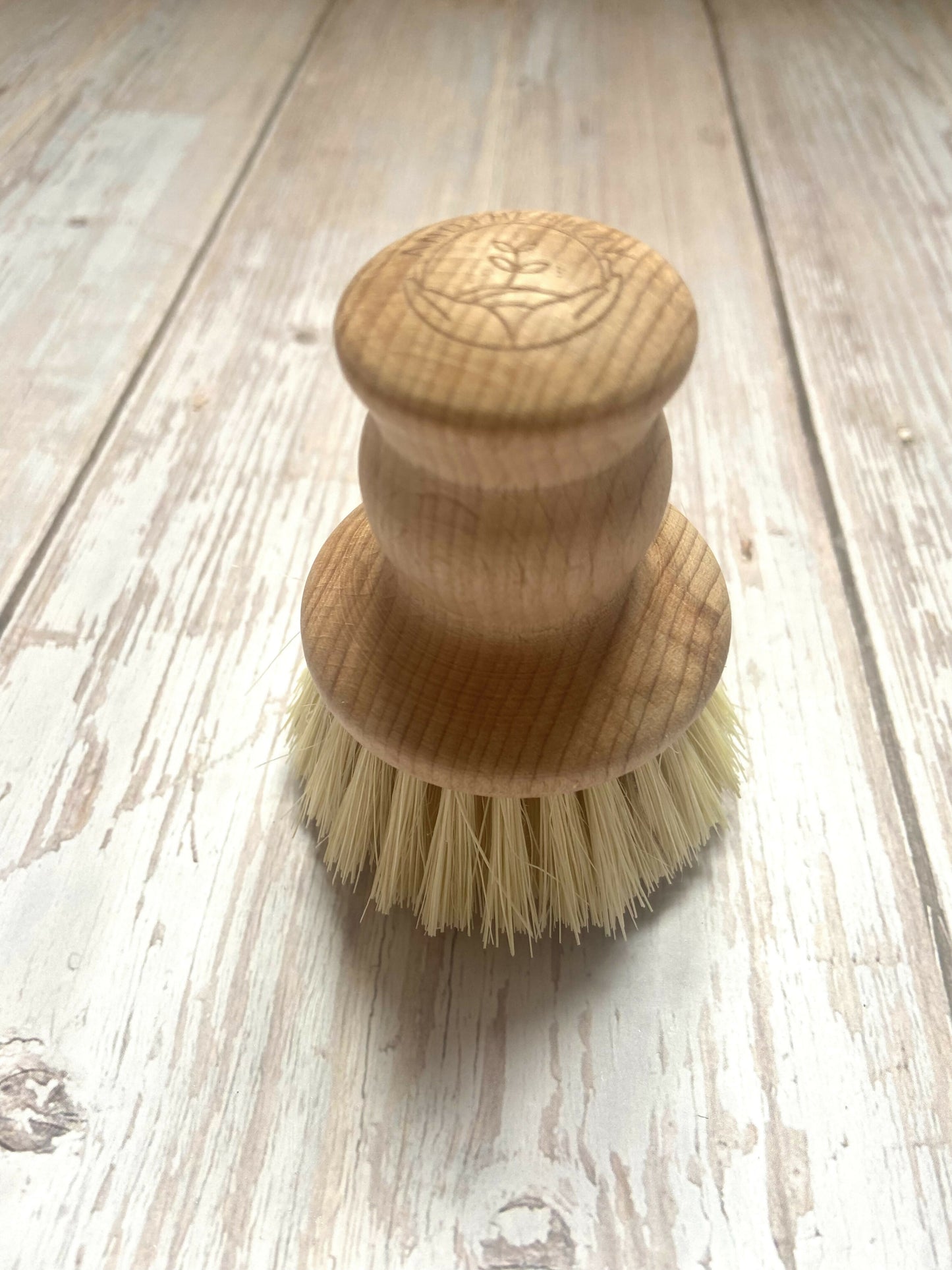 Petite brosse vaisselle