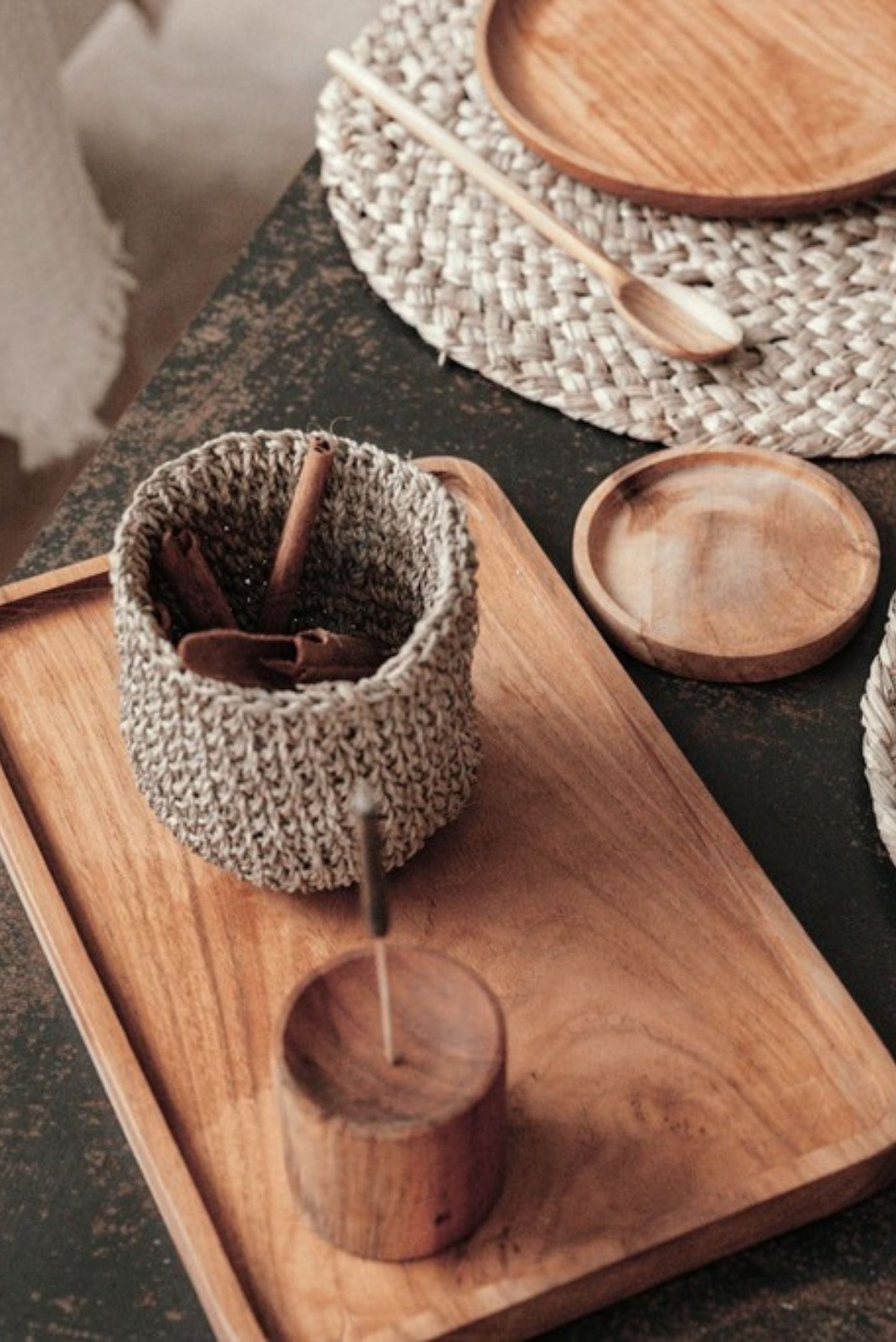 PLATEAU EN BOIS EXOTIQUE ~ MEJA