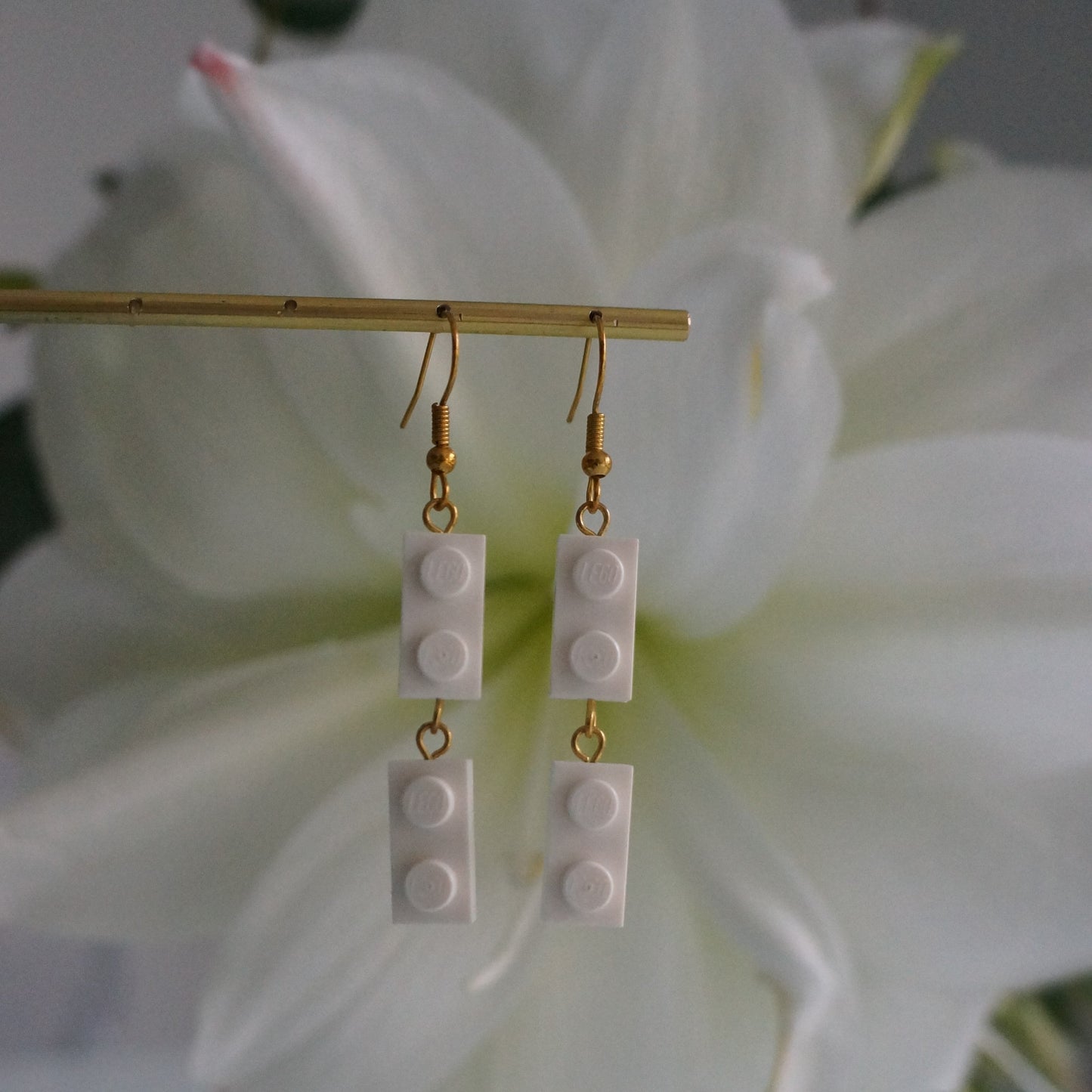 Boucles d'oreilles pendantes dorées - Les Papoteuses