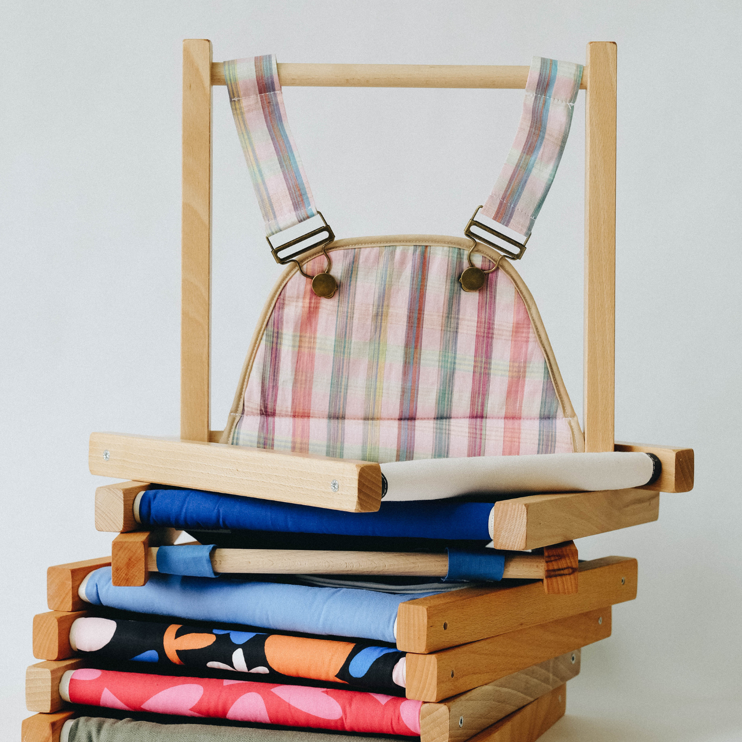 Cadres d'habillage Montessori Upcyclés