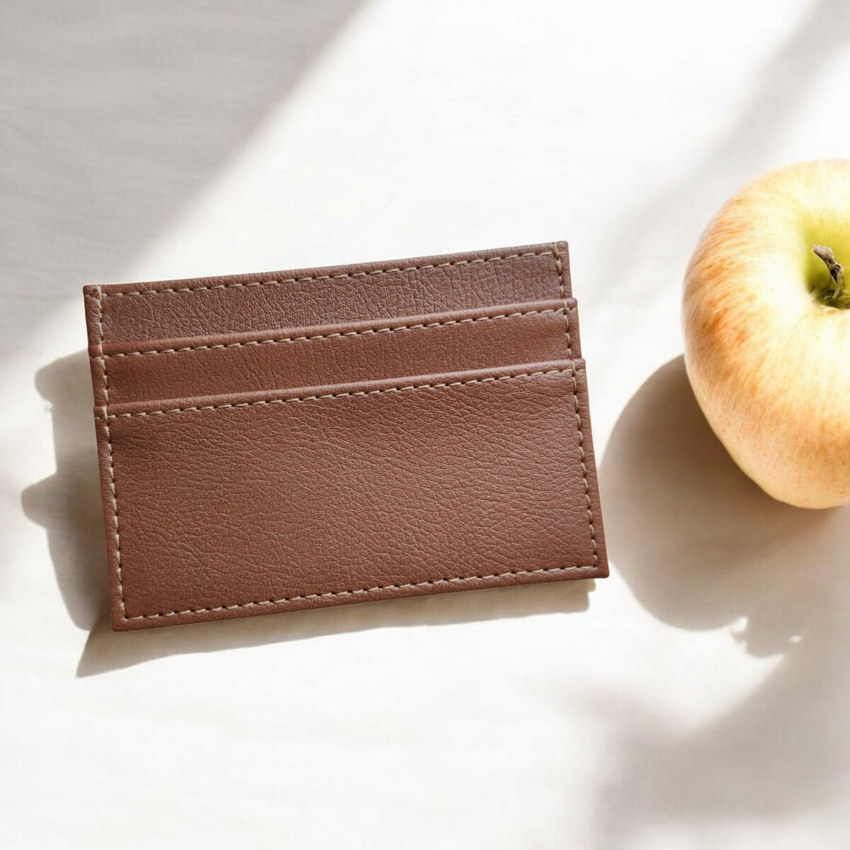 Porte cartes vegan en cuir de pomme Karmyliege