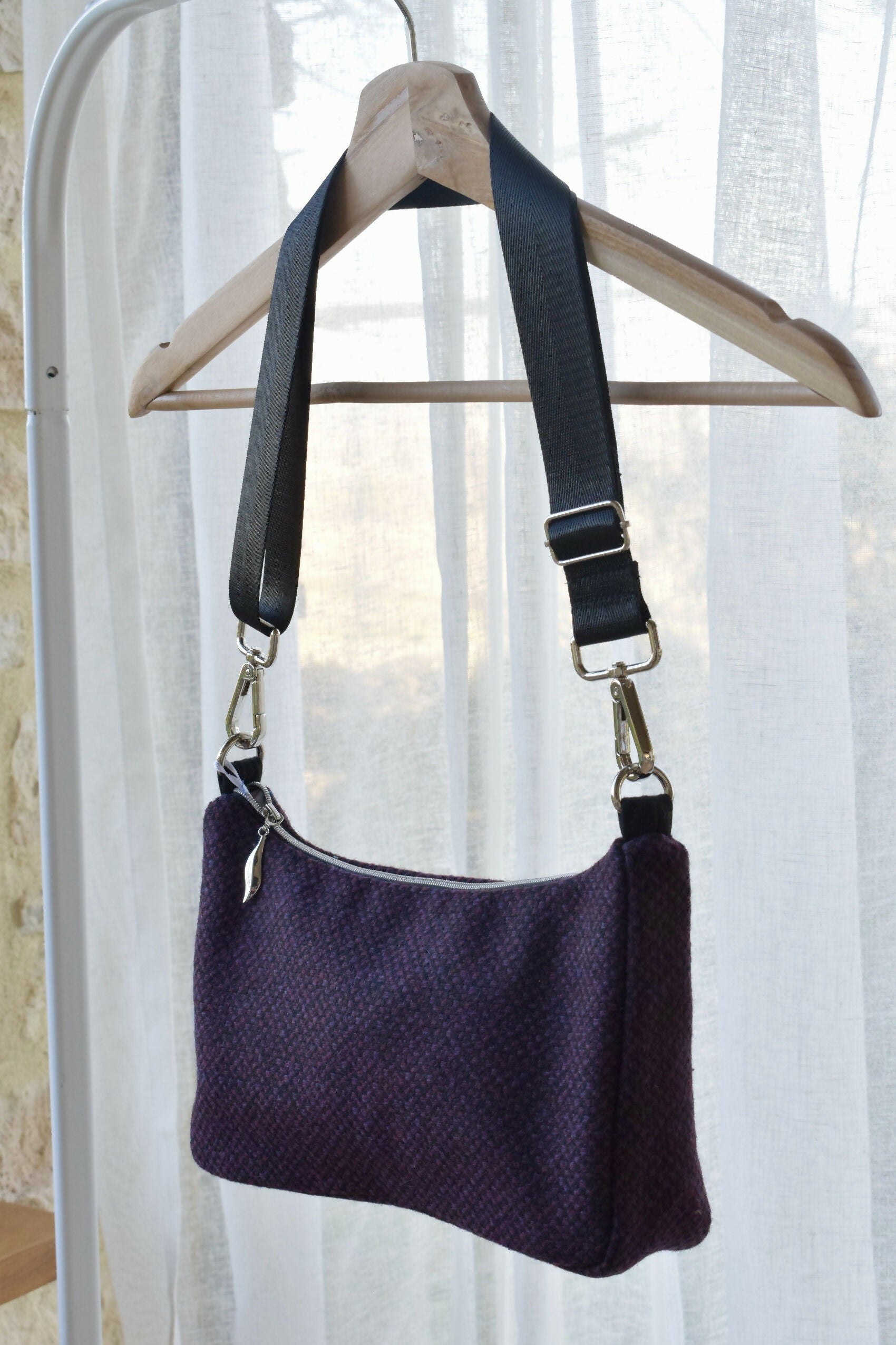 sac-baguette-laine-violet-noir-tweed-chic-ethique-artisanale-fait-main-tendance-upcycling