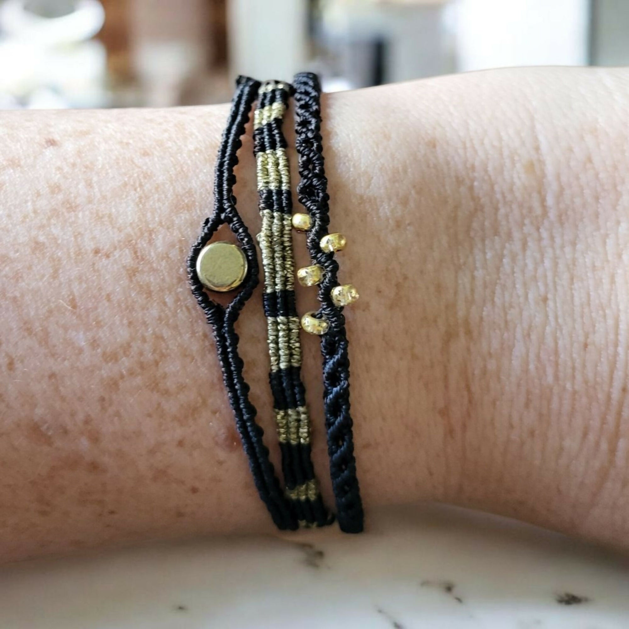 164 multi bracelet noir et doré