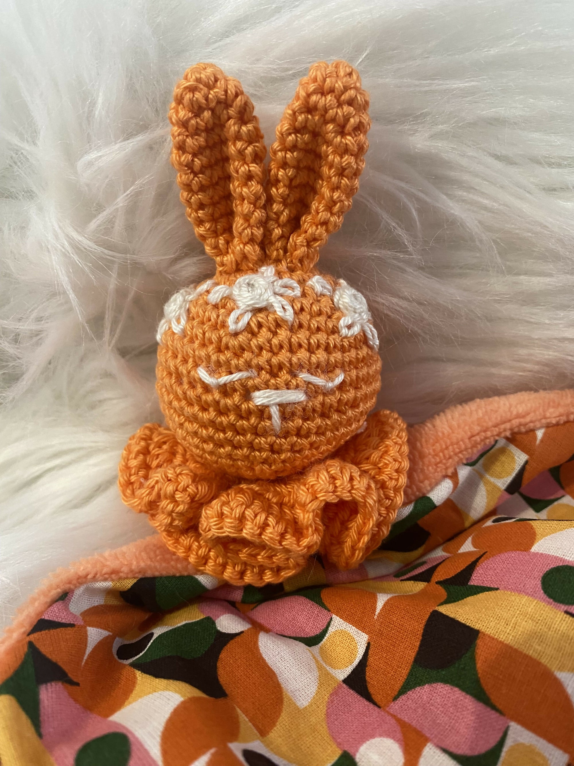 LAPIN VINTAGE ORANGE2
