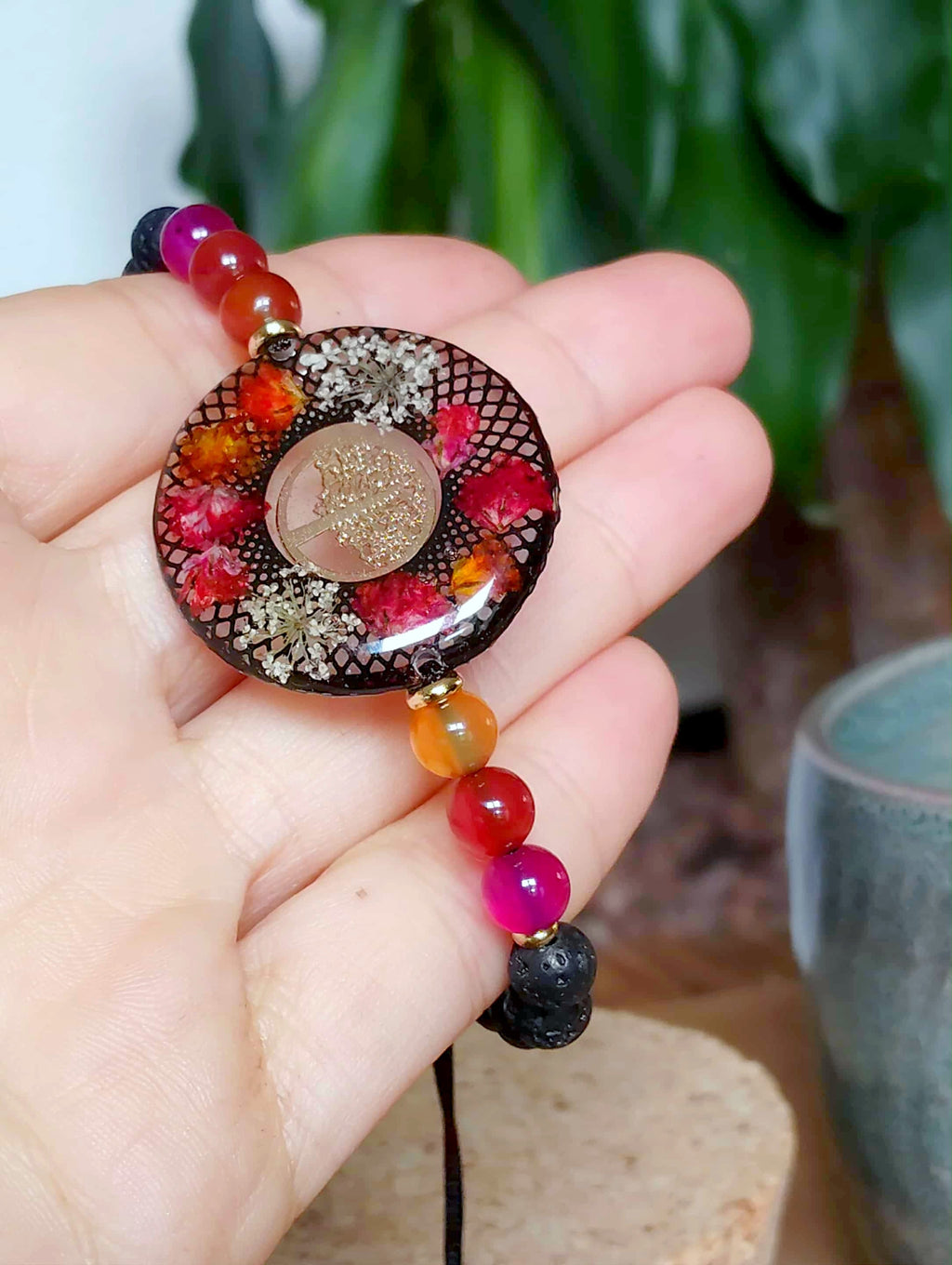 Bracelet  Gypsophiles Fleur de carotte Lave Agate