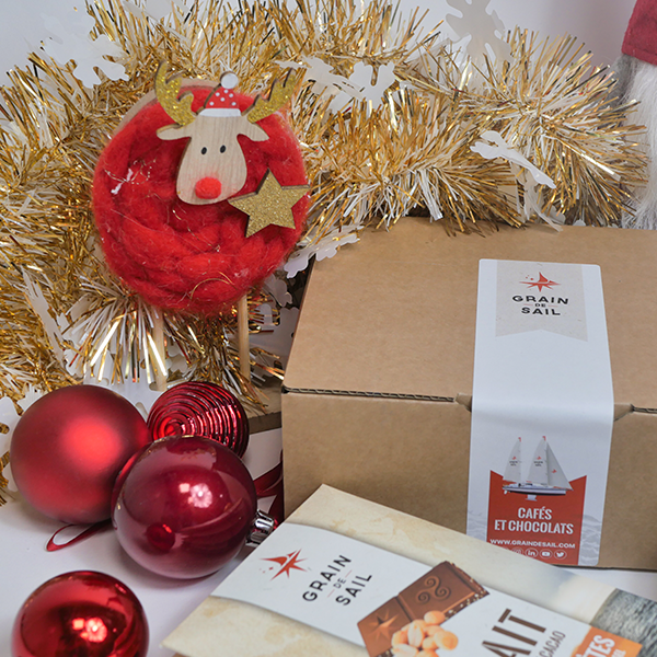 Coffret 2 tablettes de Noël + 4 tablettes de Chocolat au Lait