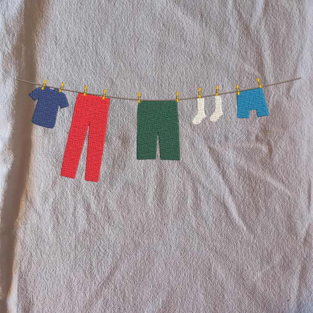Sac à linge brodé