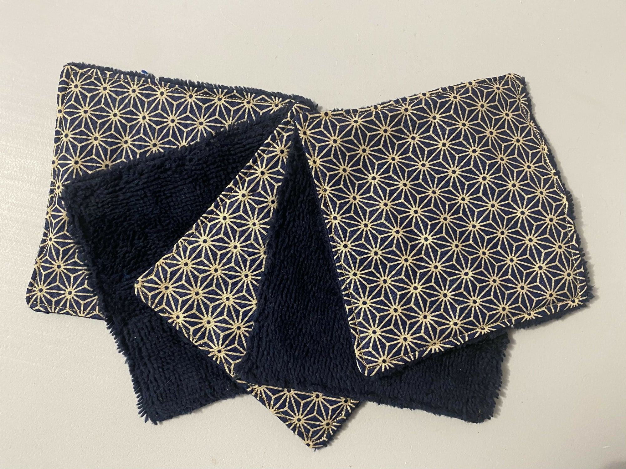 LINGETTES LOT DE 5 POUR LES SOINS DU VISAGE 