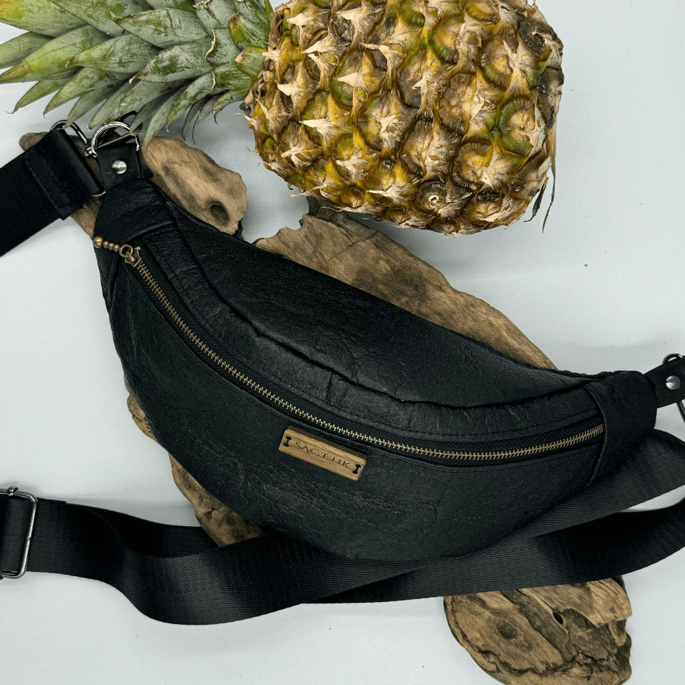 Sac Banane en Piñatex noir avec Grande Poche