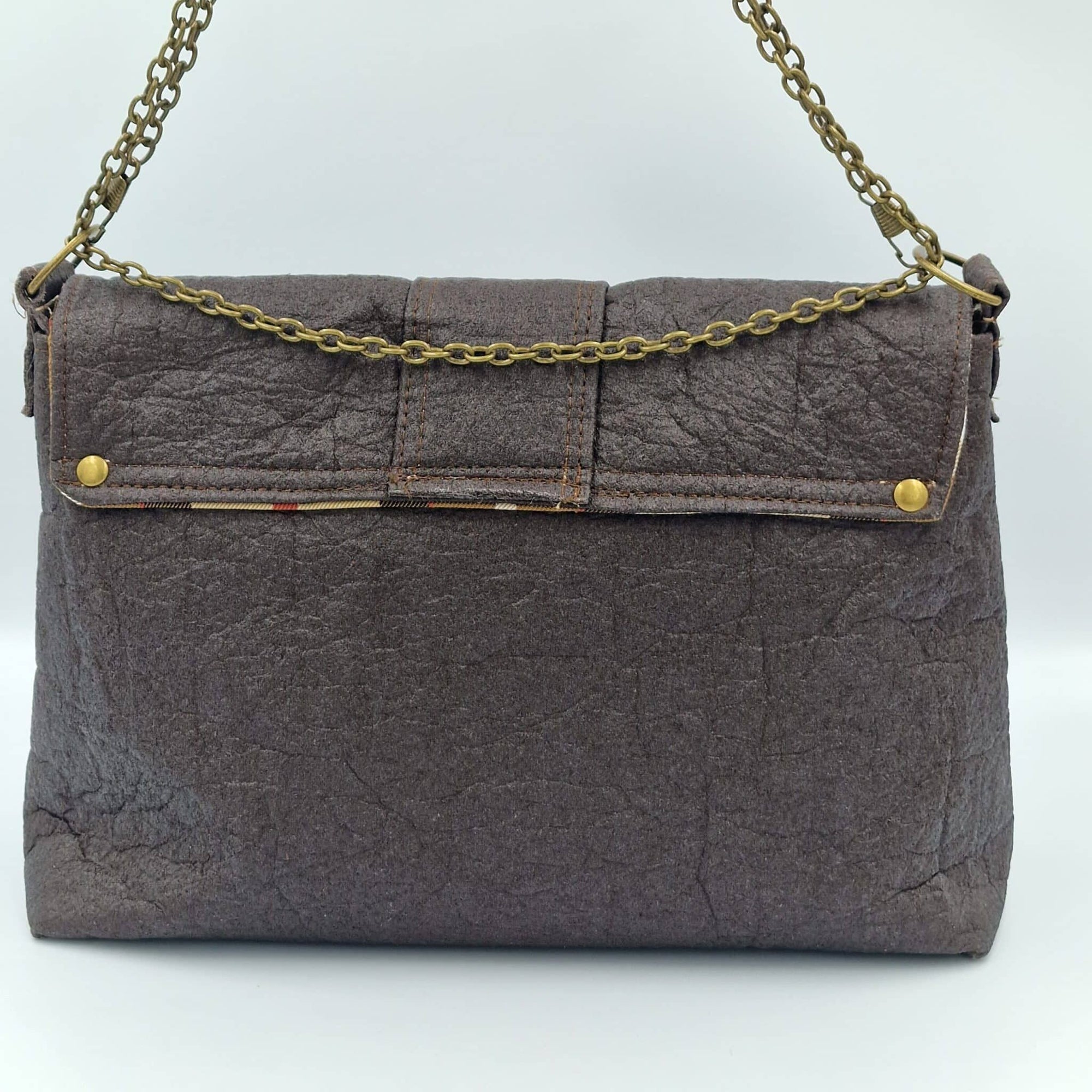 Sac en Piñatex (Piñatex®) marron avec bouclerie bronze