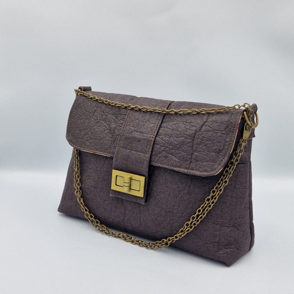 Sac en Piñatex (Piñatex®) marron avec bouclerie bronze