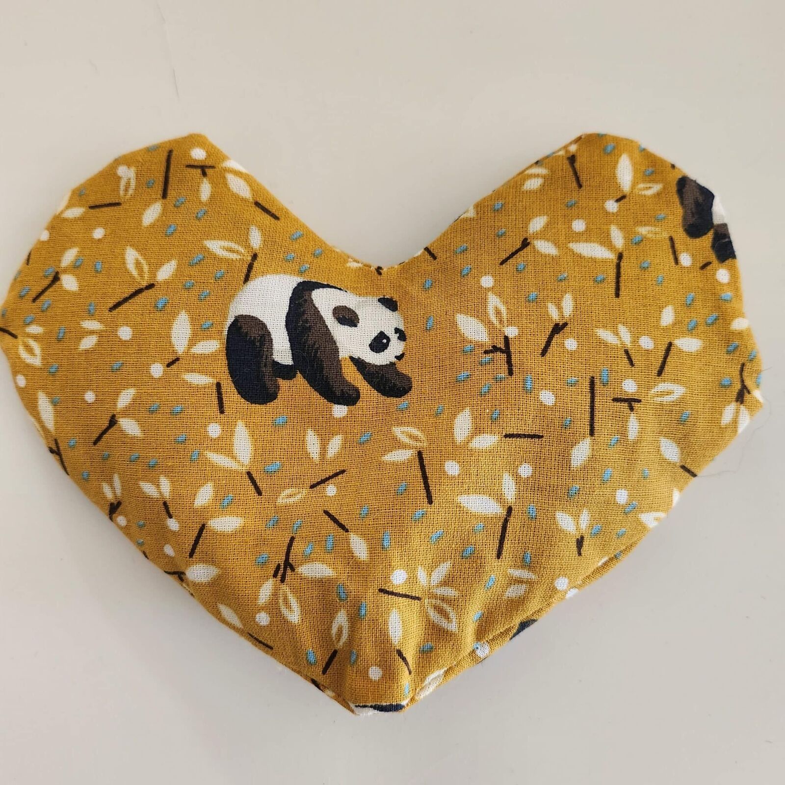 Bouillotte sèche déhoussable aux graines de Lin Bio en forme de coeur