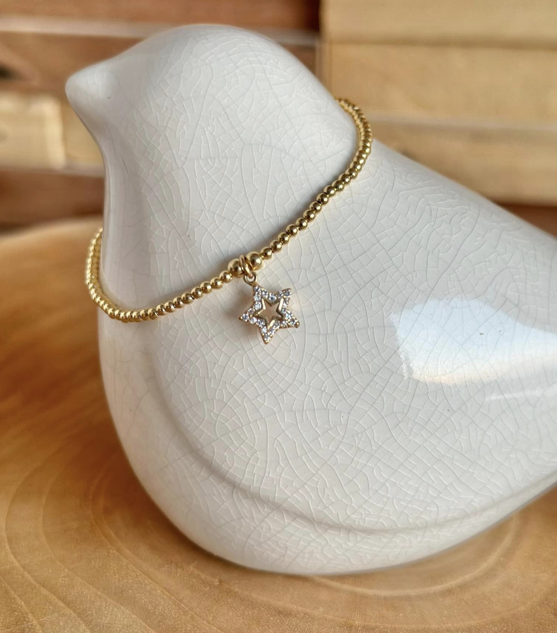 Bracelet or, étoile strass ajourée