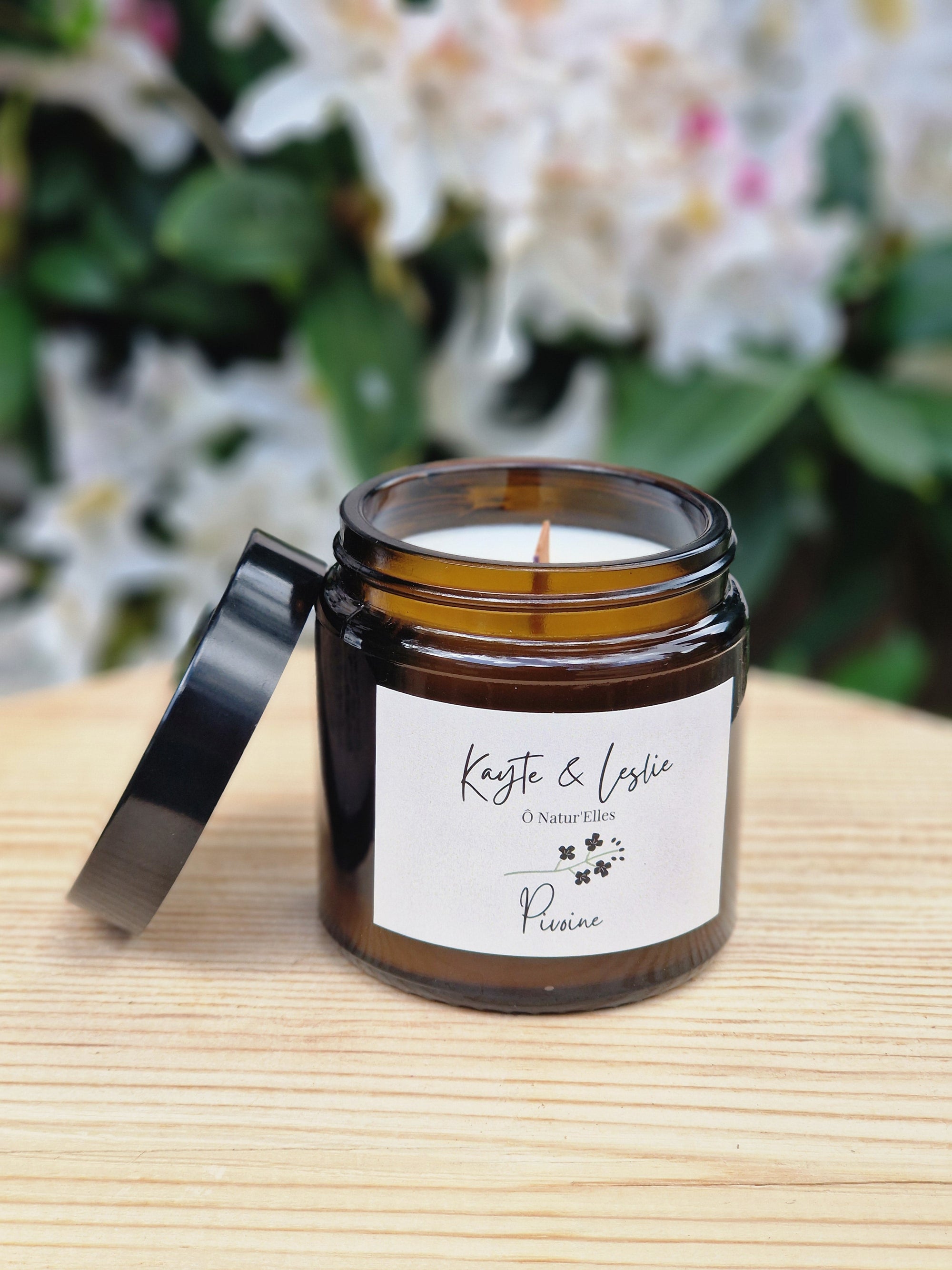 Bougie parfumée végétale "PIVOINE"