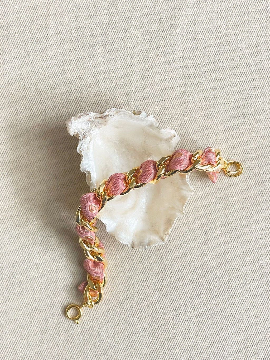 Bracelet Mailles Upcyclé 'La rose des sables'
