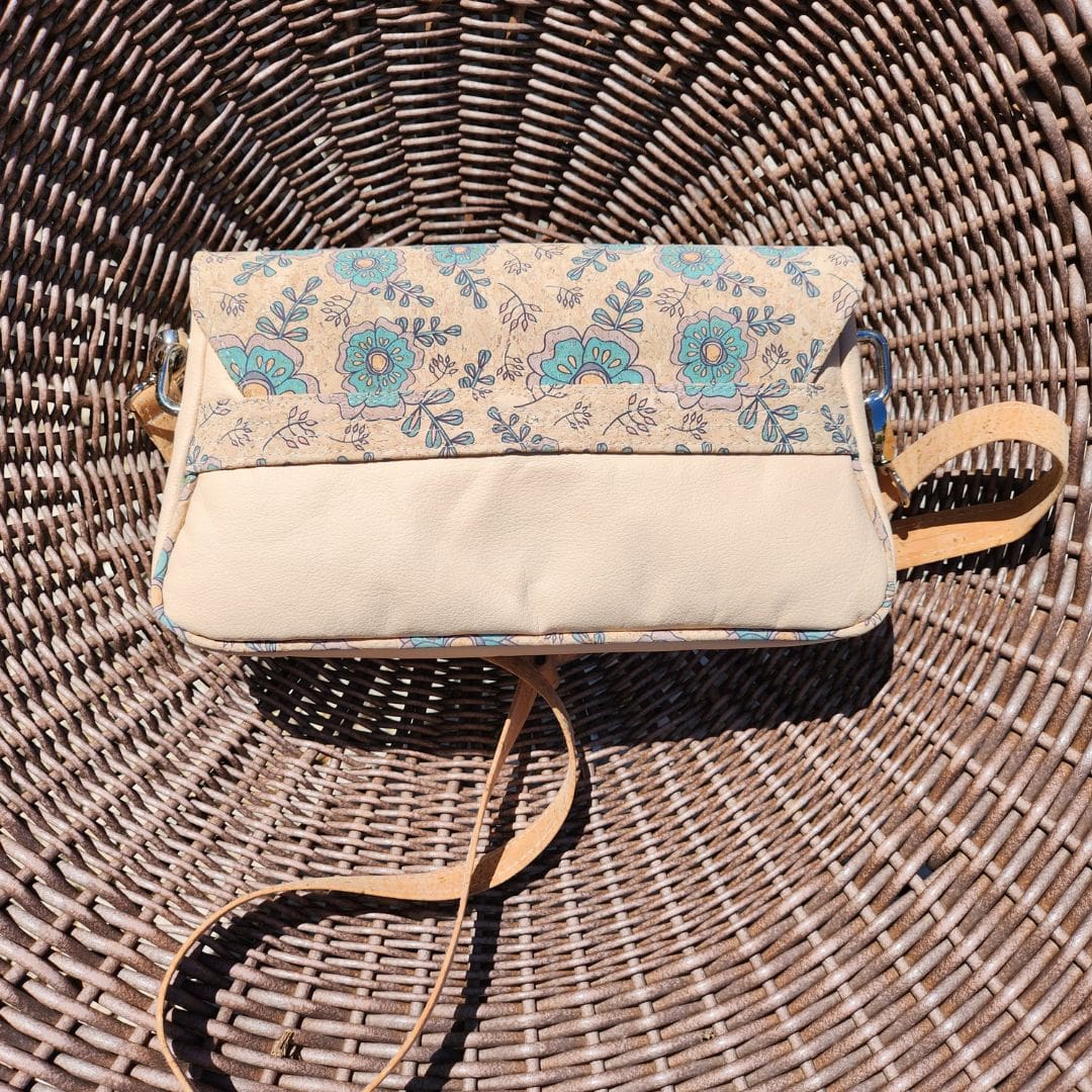 Sac Baguette Magnolia en Piñatex avec Rabat en Liège