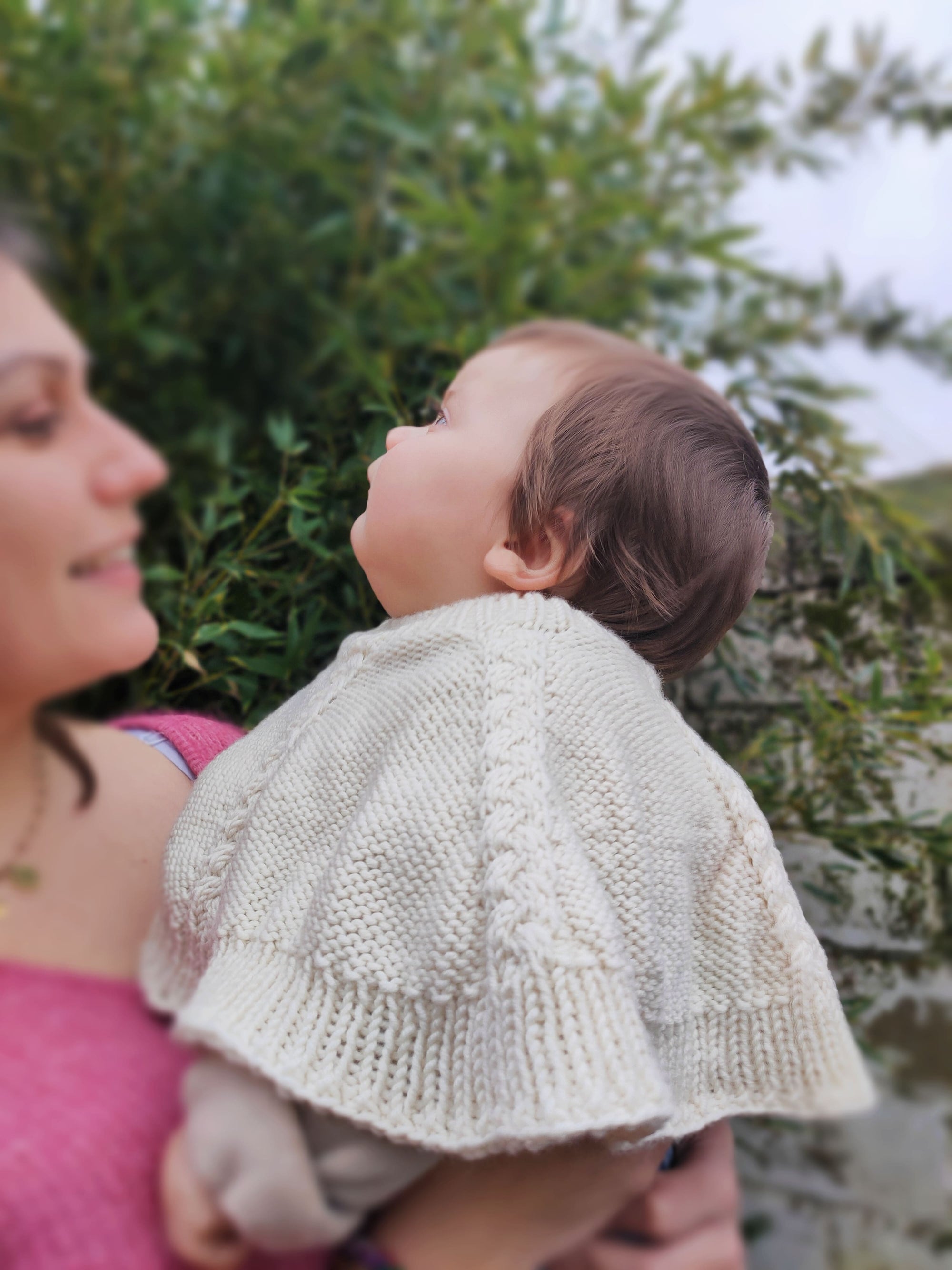 Kit à tricoter : La cape évolutive de Super bébé