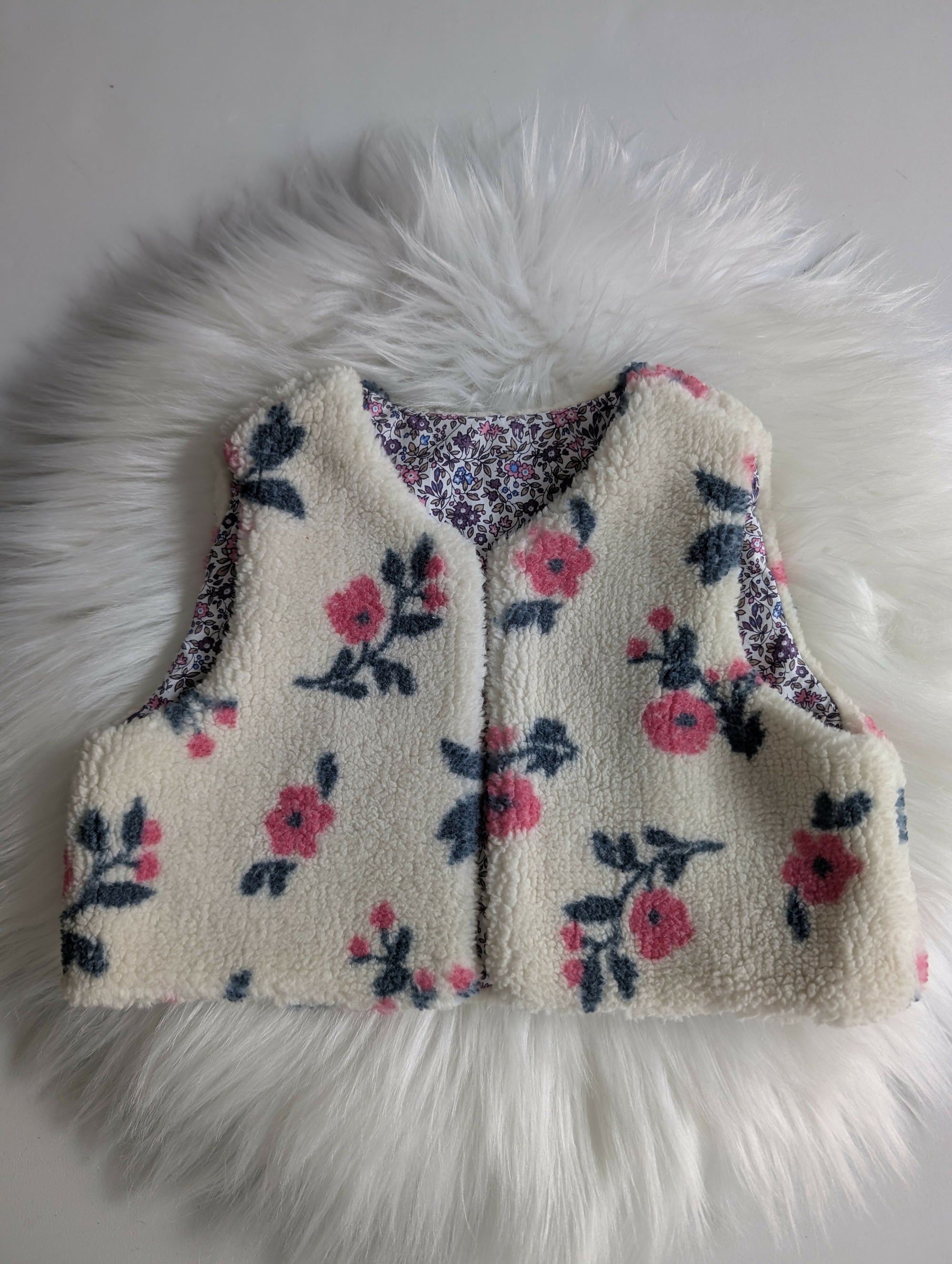 GILET DE BERGER Fleurs 6-9 Mois