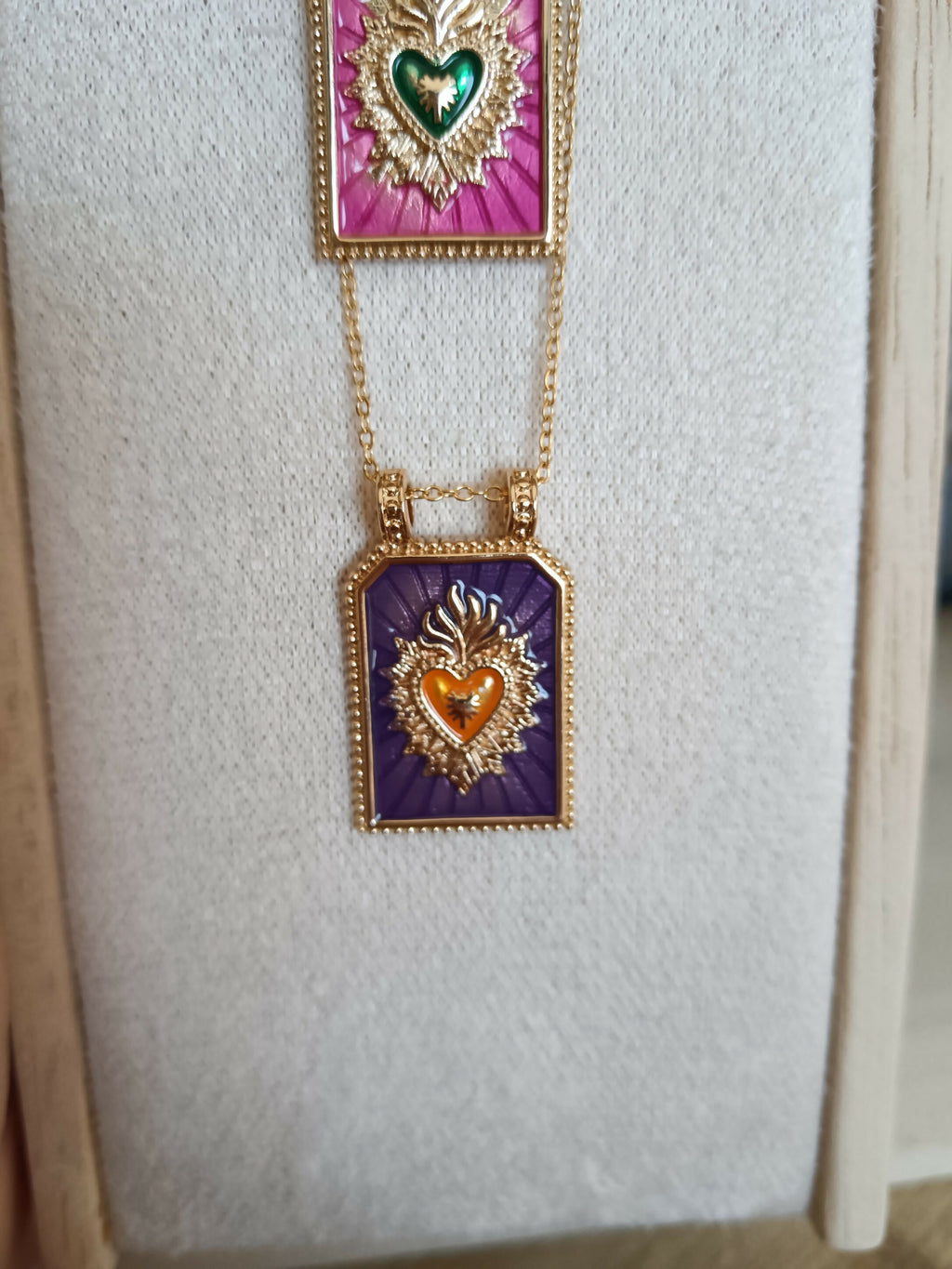 collier tarot violet