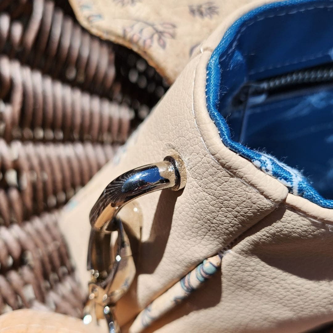 Sac Baguette Magnolia en Piñatex avec Rabat en Liège