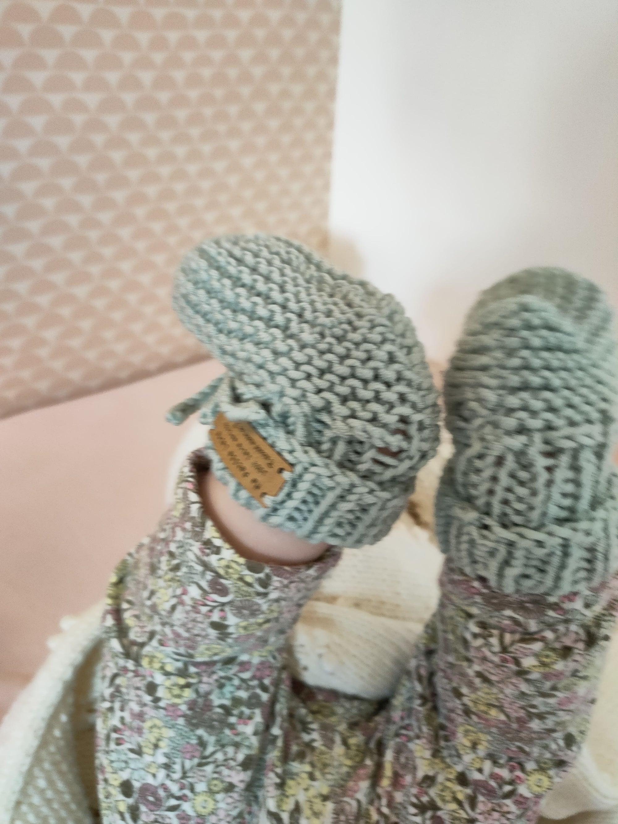 Kit à tricoter : les Chaussons qui tiennent aux petons