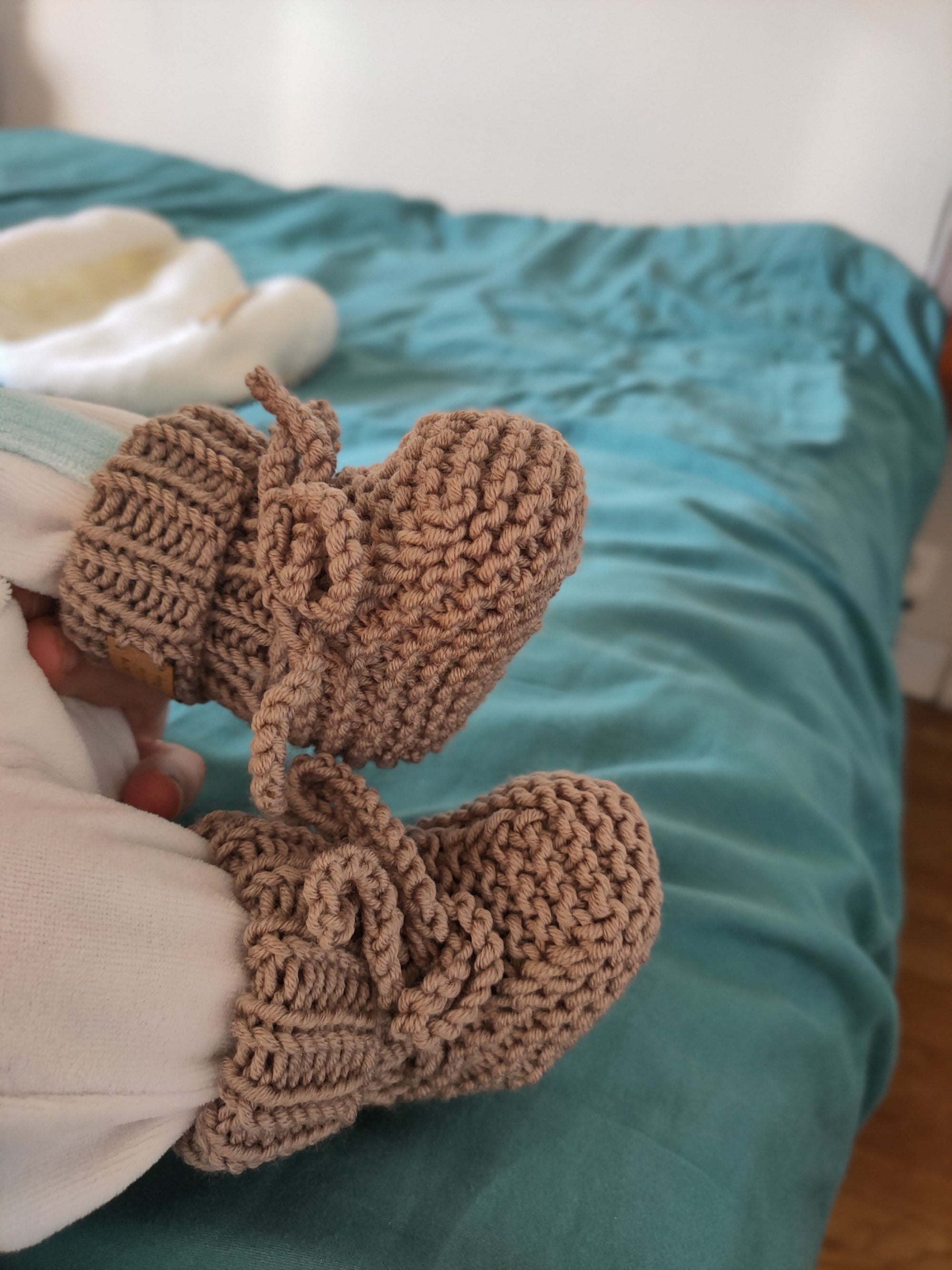 Kit à tricoter : les Chaussons qui tiennent aux petons