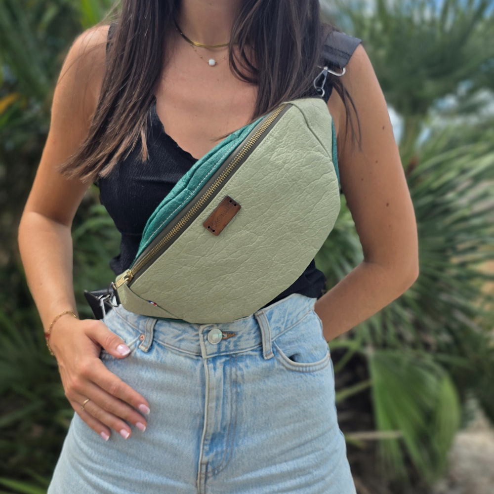 Sac Banane en fibres de feuille d'ananas vert sauge
