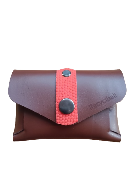 Pochette porte-monnaie cuir et ballon recyclé
