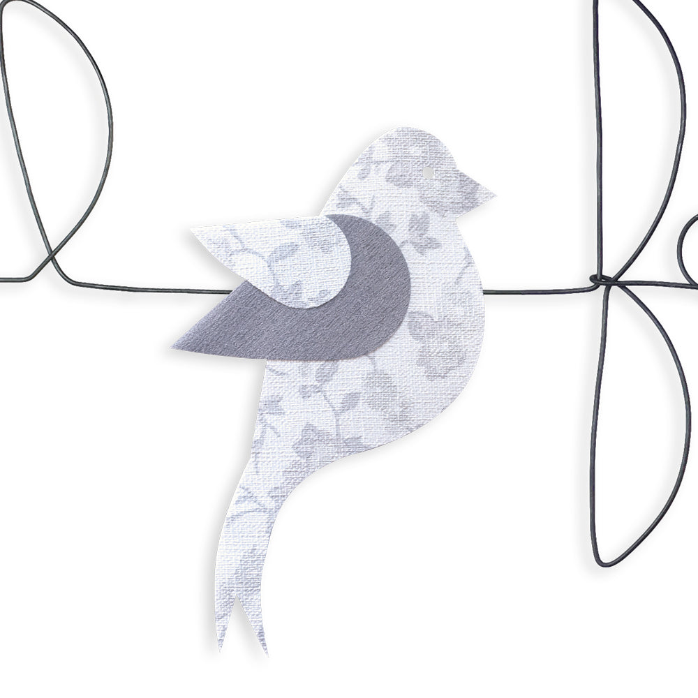 Citation colorée en fil de fer - Oiseau - Blanc : Petit à petit l'oiseau fait son nid - Bijoux de mur