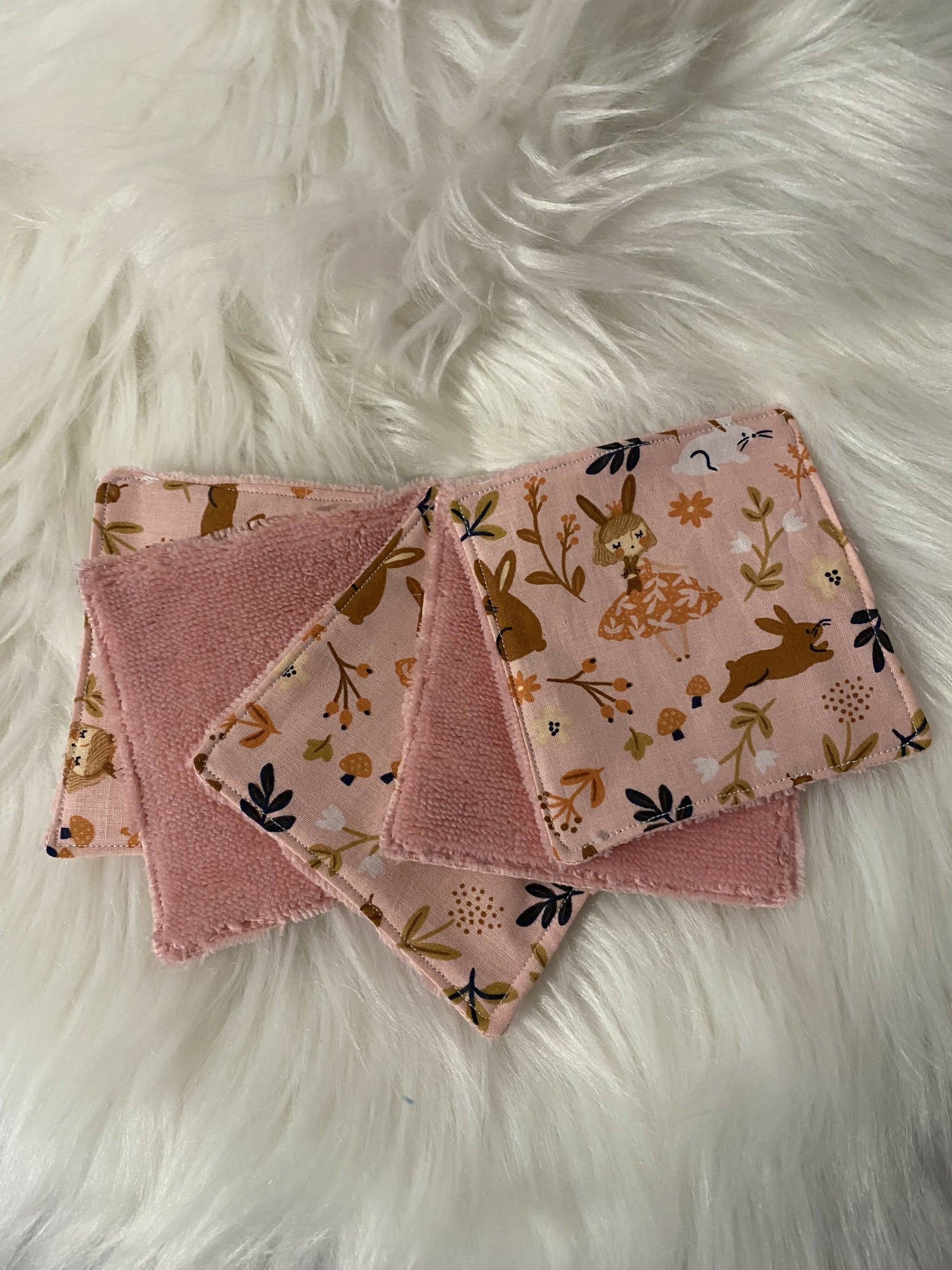 5 LINGETTES FORET ROSES 