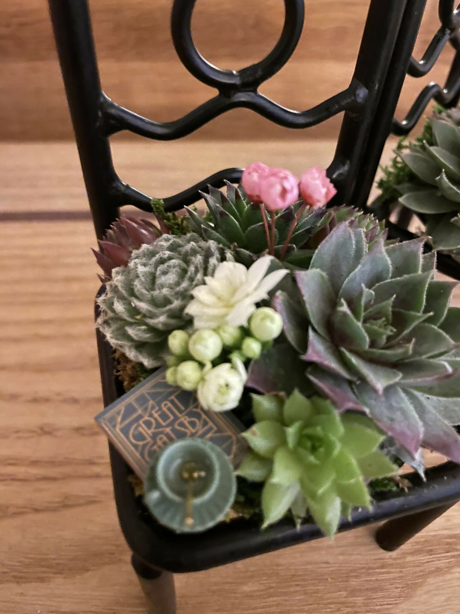 Mini chaise en métal