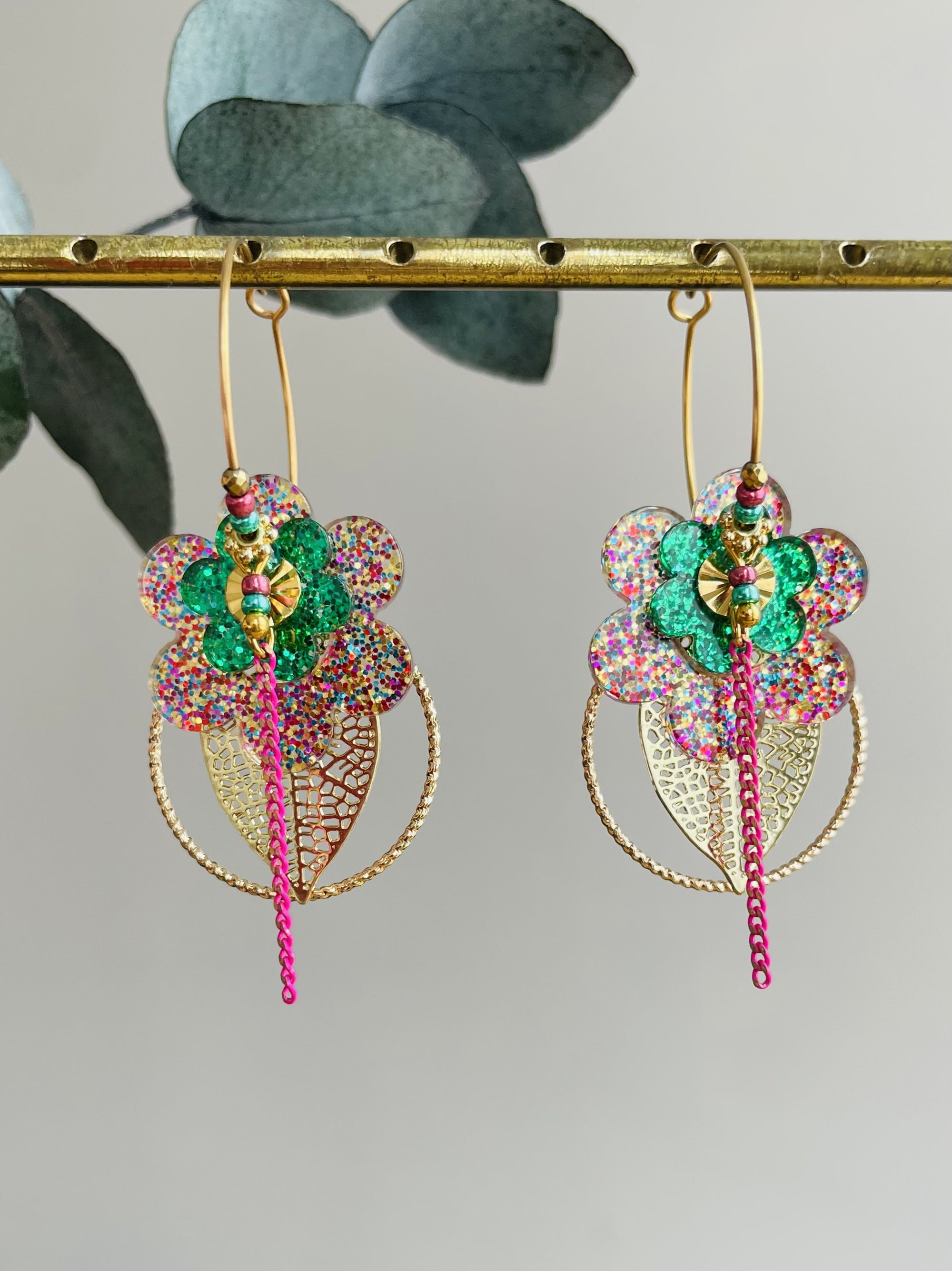 Créoles Fleur à paillettes multicolore et verte