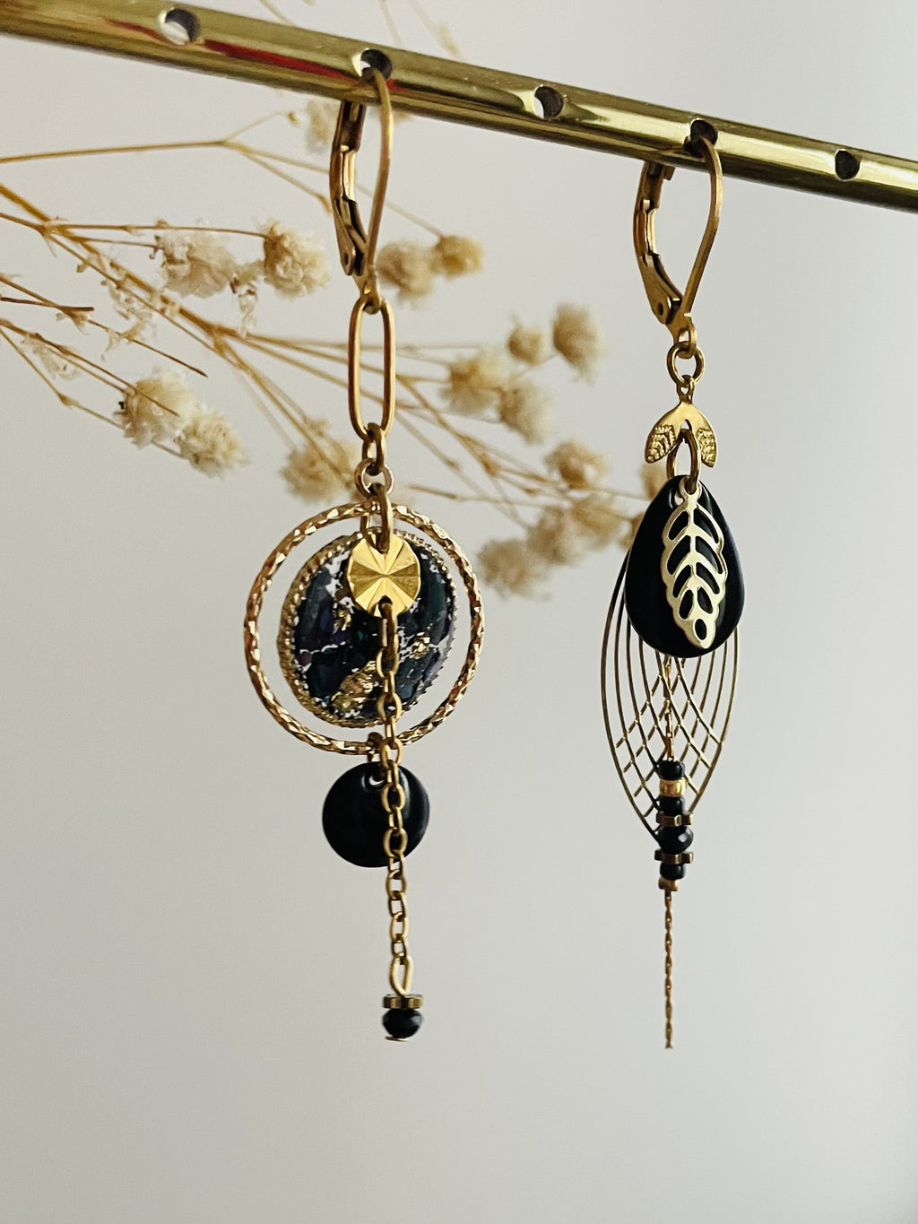 Dormeuses "Iroquoise asymétrique pailletée"