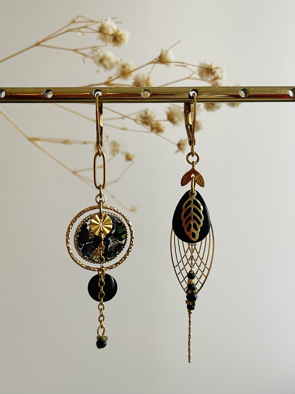 Dormeuses "Iroquoise asymétrique pailletée"