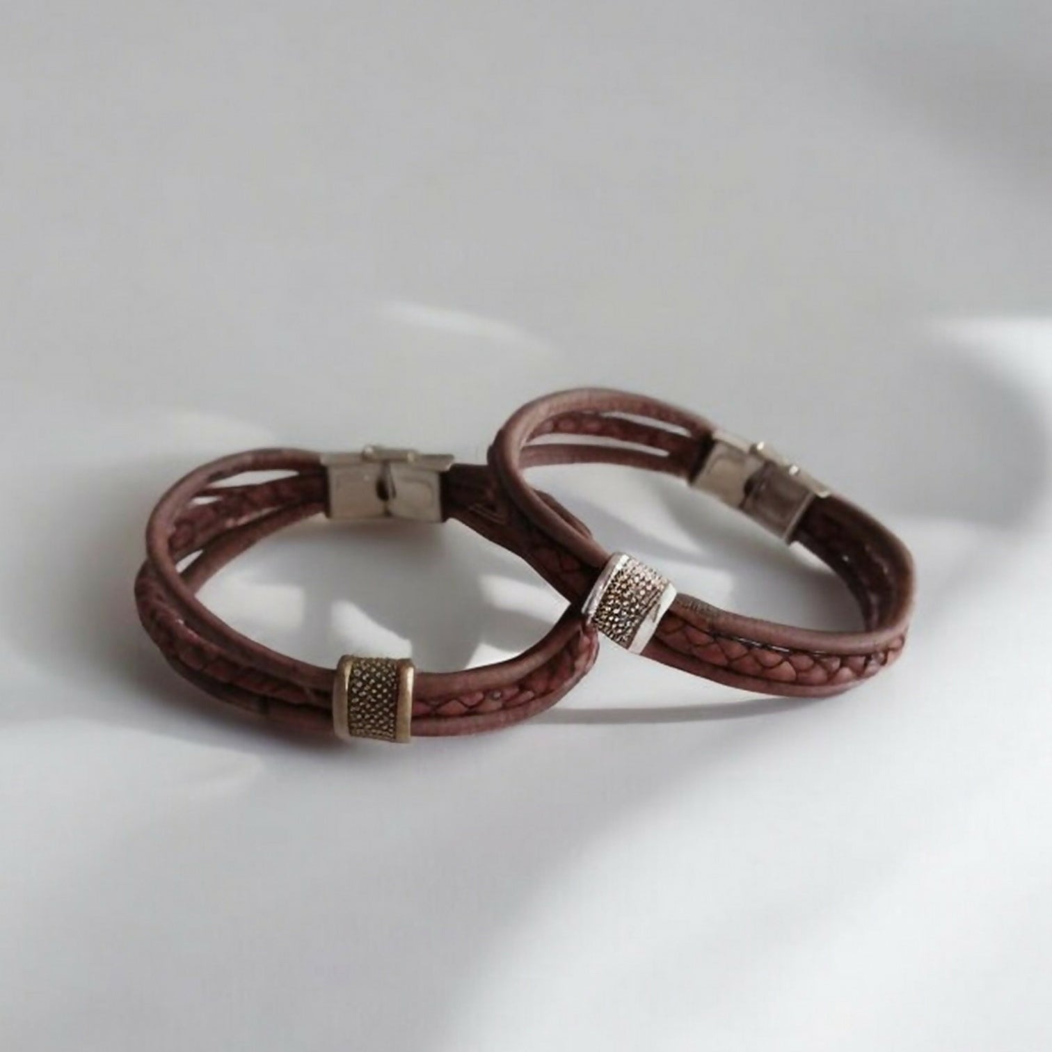 bracelet-en-liege-homme-tressé-masculin (11)-Photoroom(1)