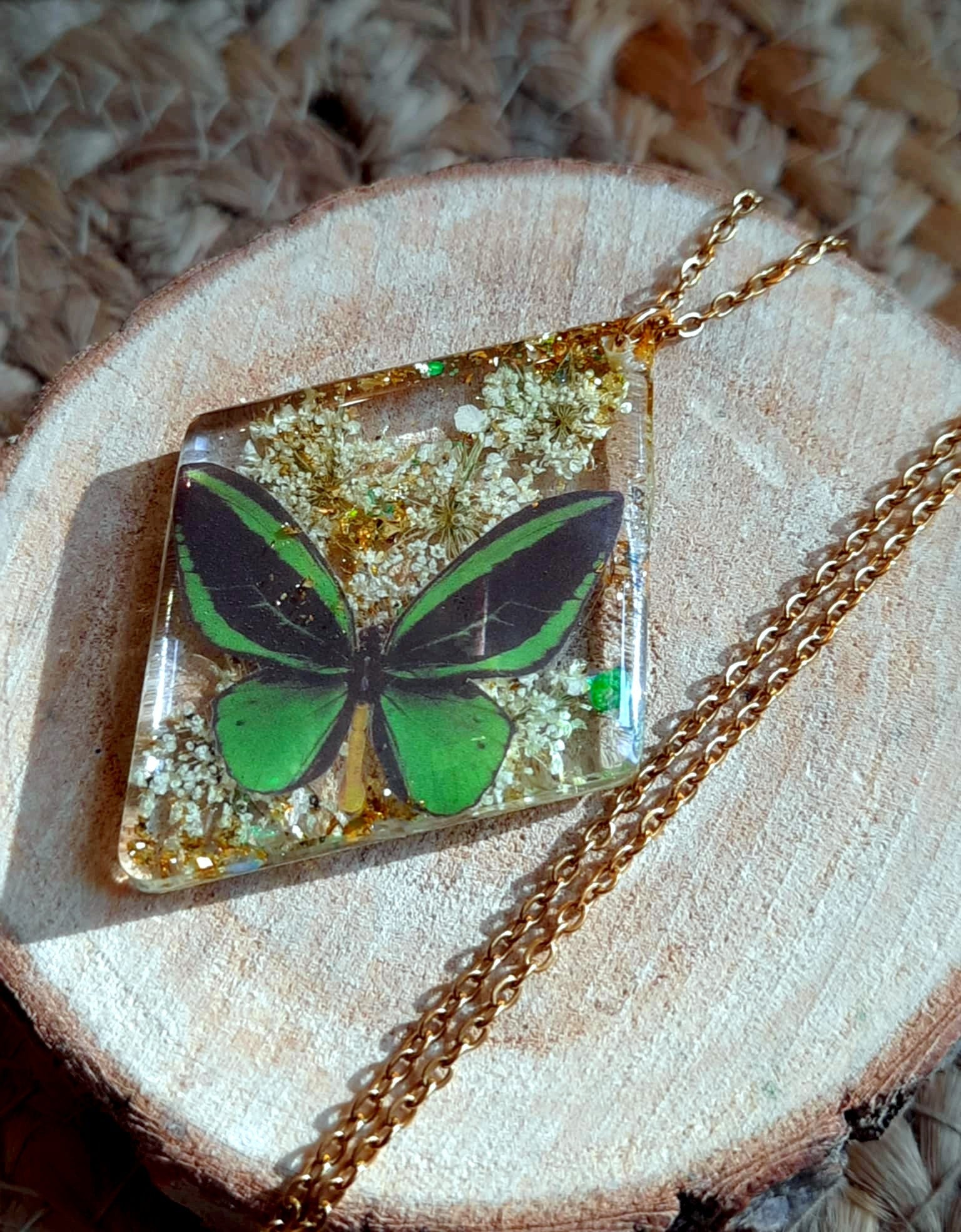 Collier, Fleur de carotte
