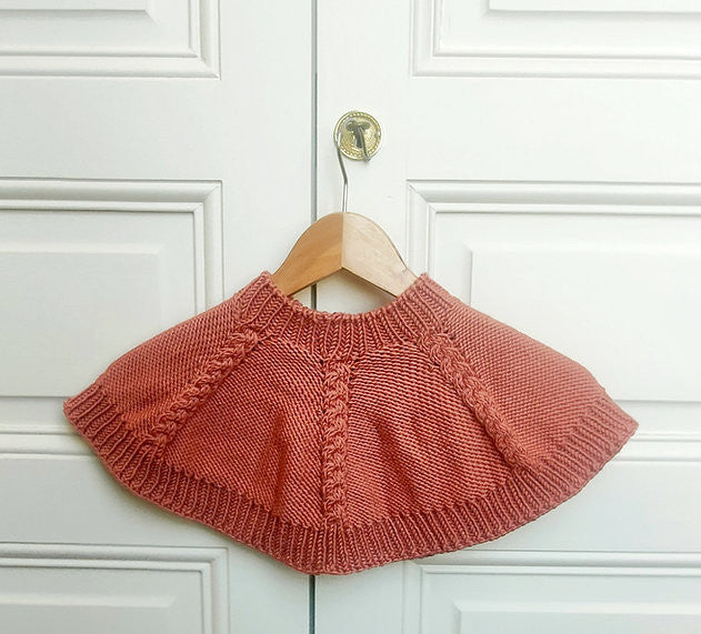 Kit à tricoter : La cape évolutive de Super bébé